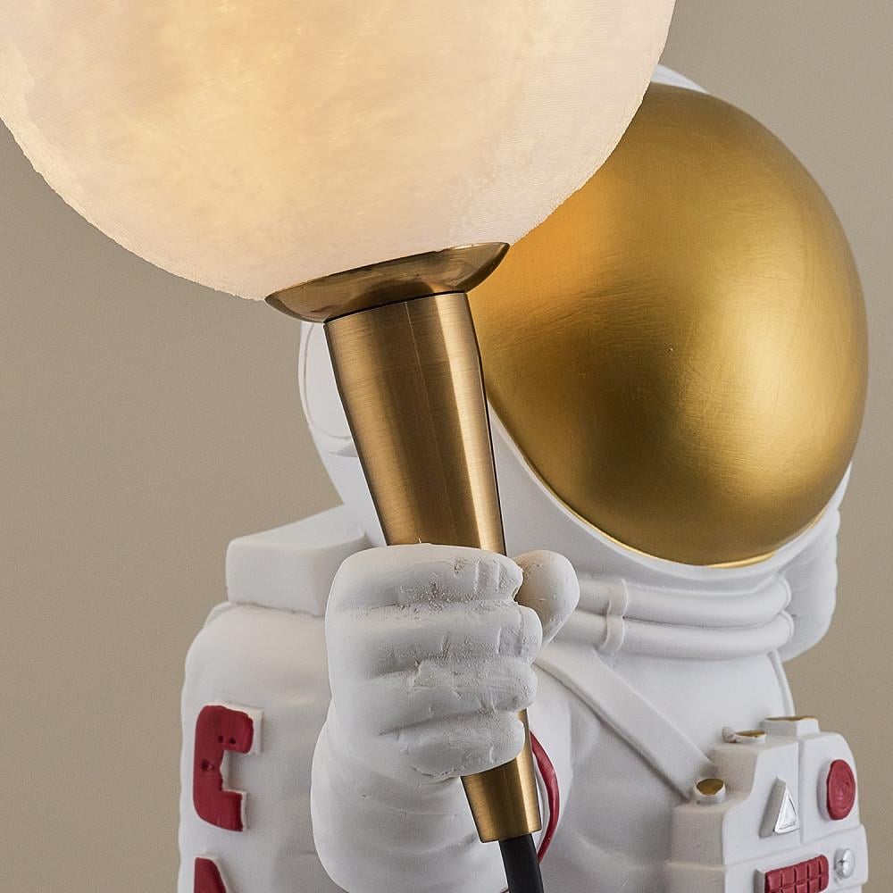 2050-2-astronot-masa-lambasi-limited-e-fa2d2d.jpg