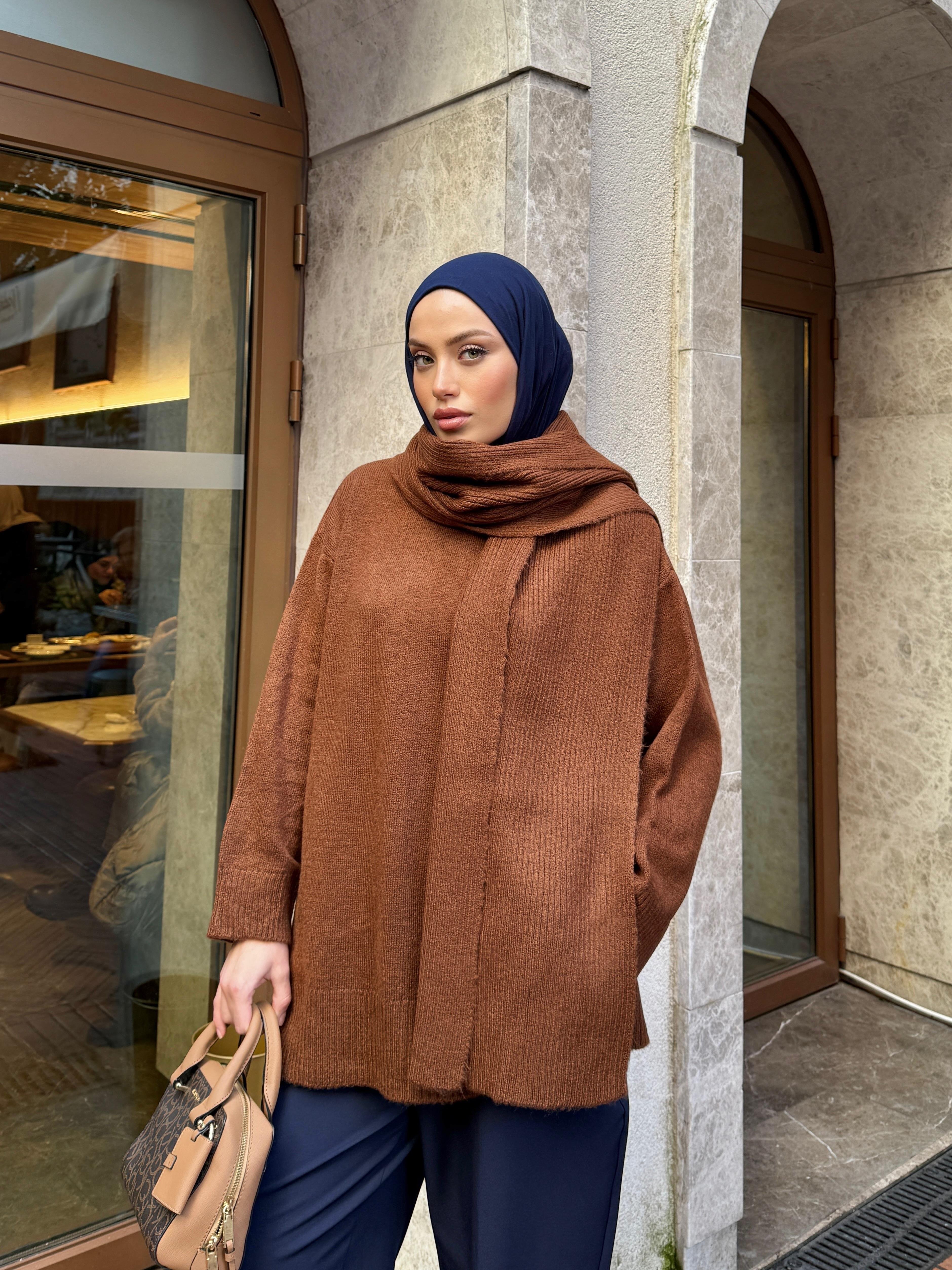 Atkılı Kahverengi Oversize Kazak