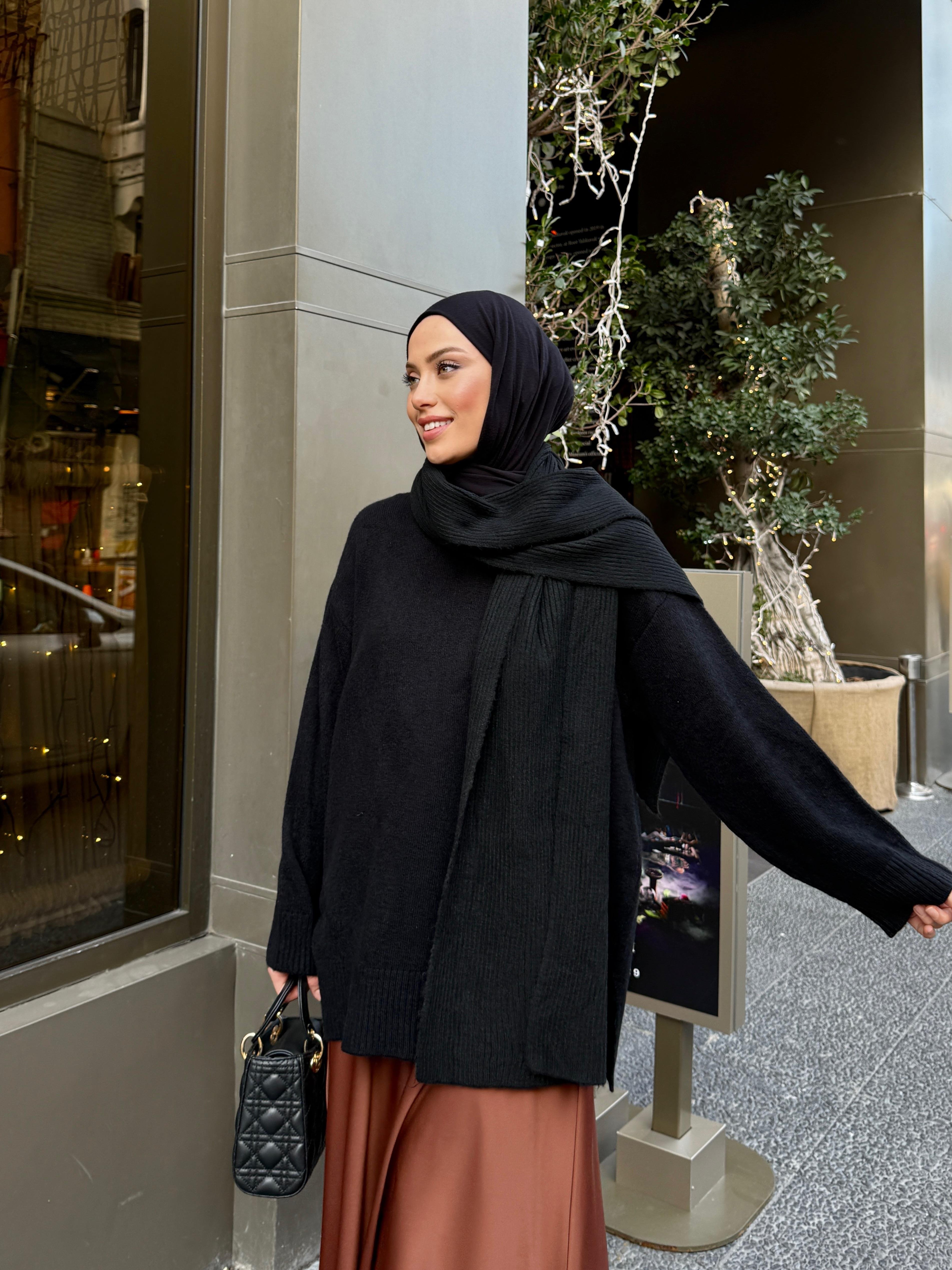 Atkılı Siyah Oversize Kazak