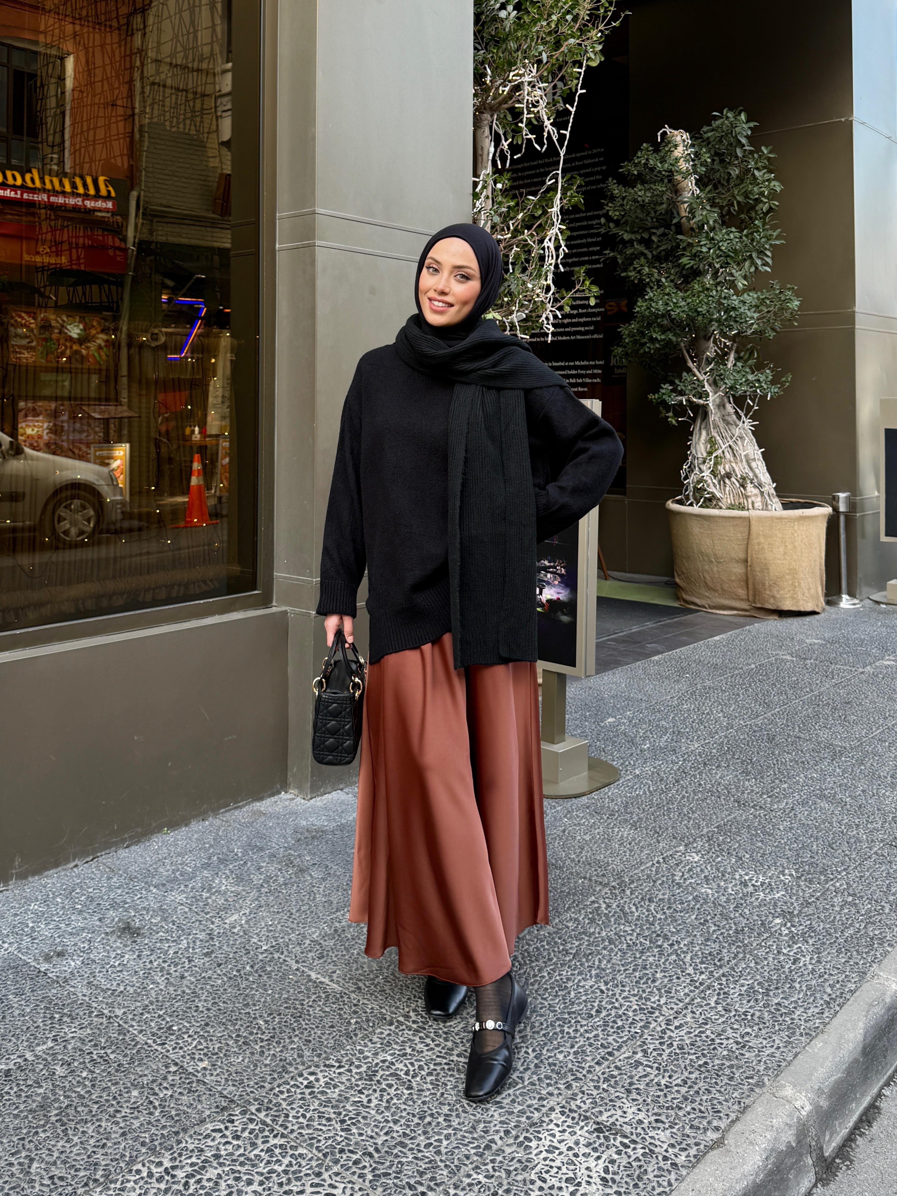 Atkılı Siyah Oversize Kazak