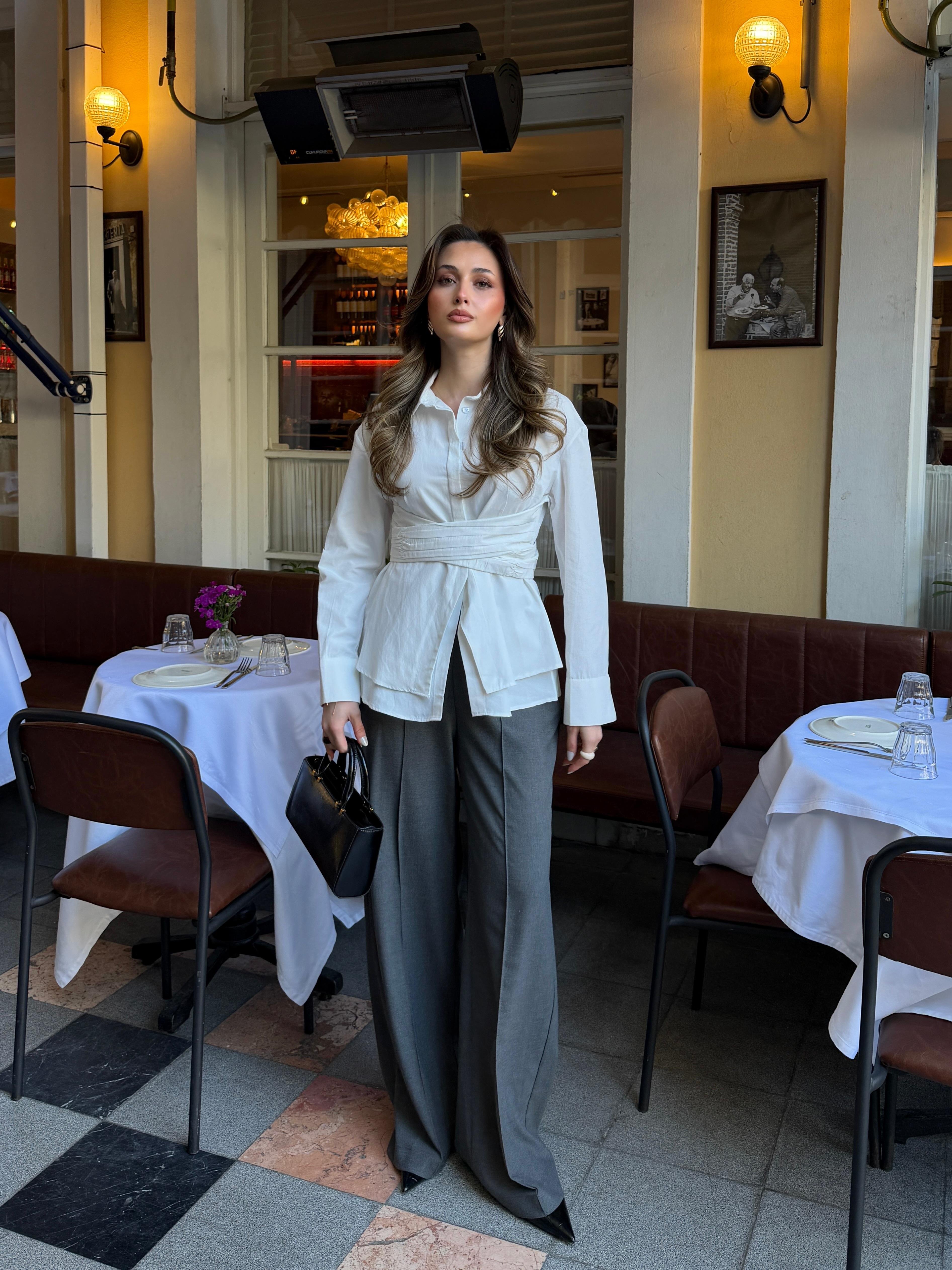 Bel Çapraz Bağlamalı Beyaz Poplin Gömlek