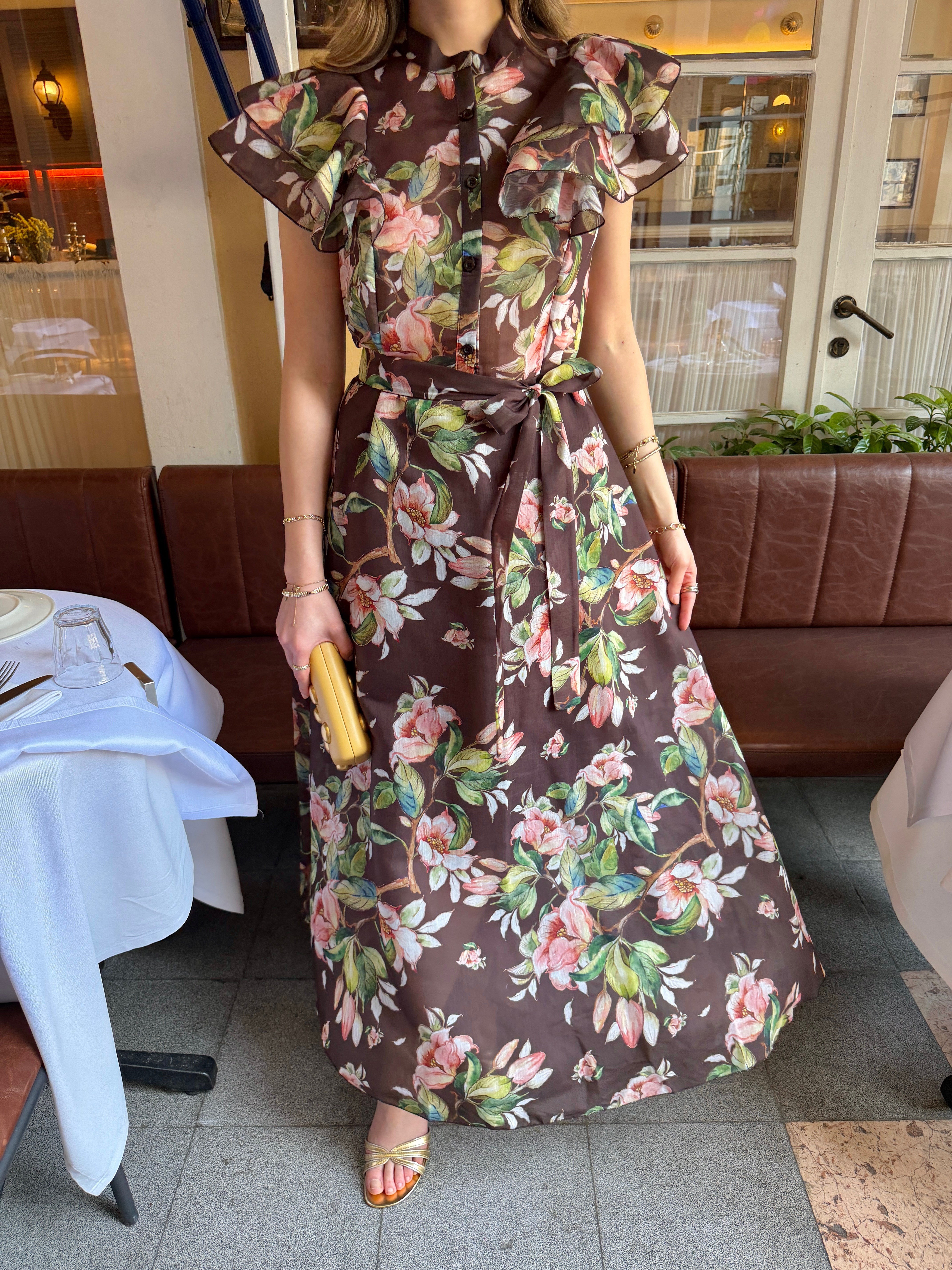 Fırfırlı Omuz Floral Desenli Elbise Kahve 