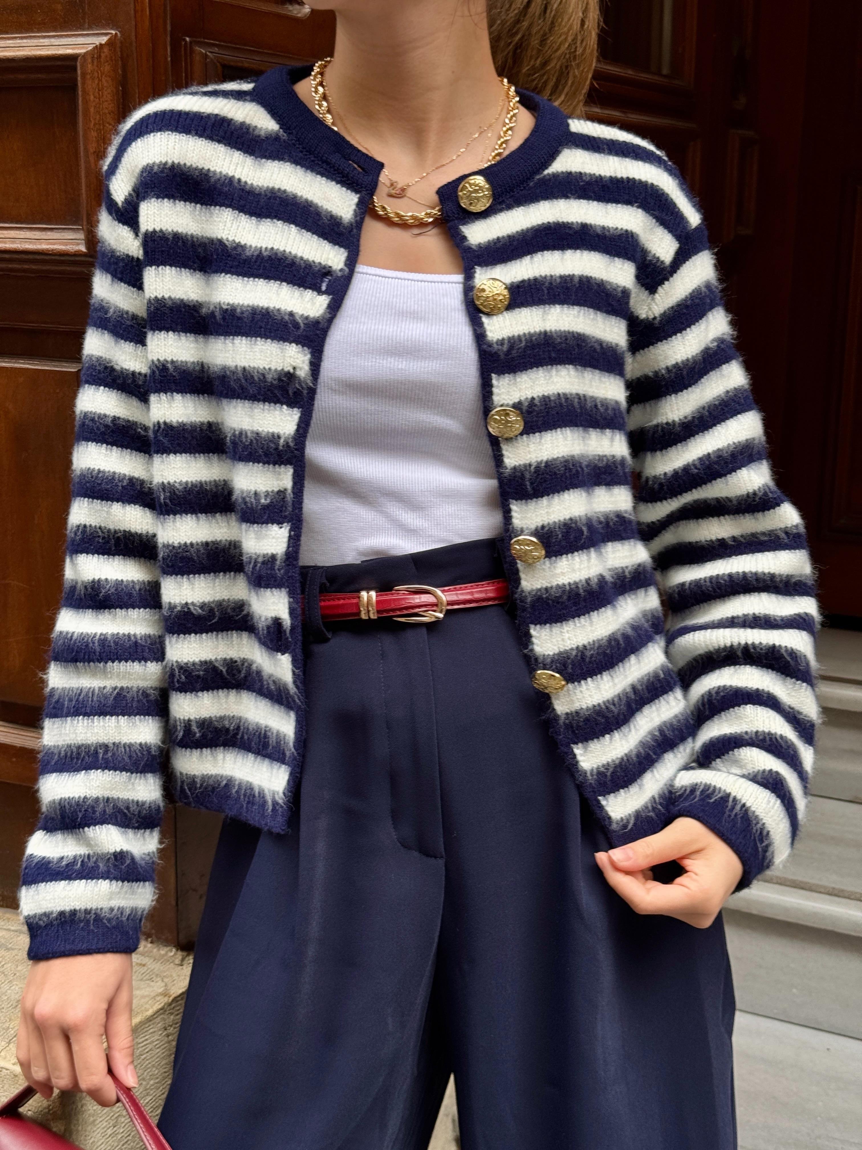 Geniş Çizgili Hırka