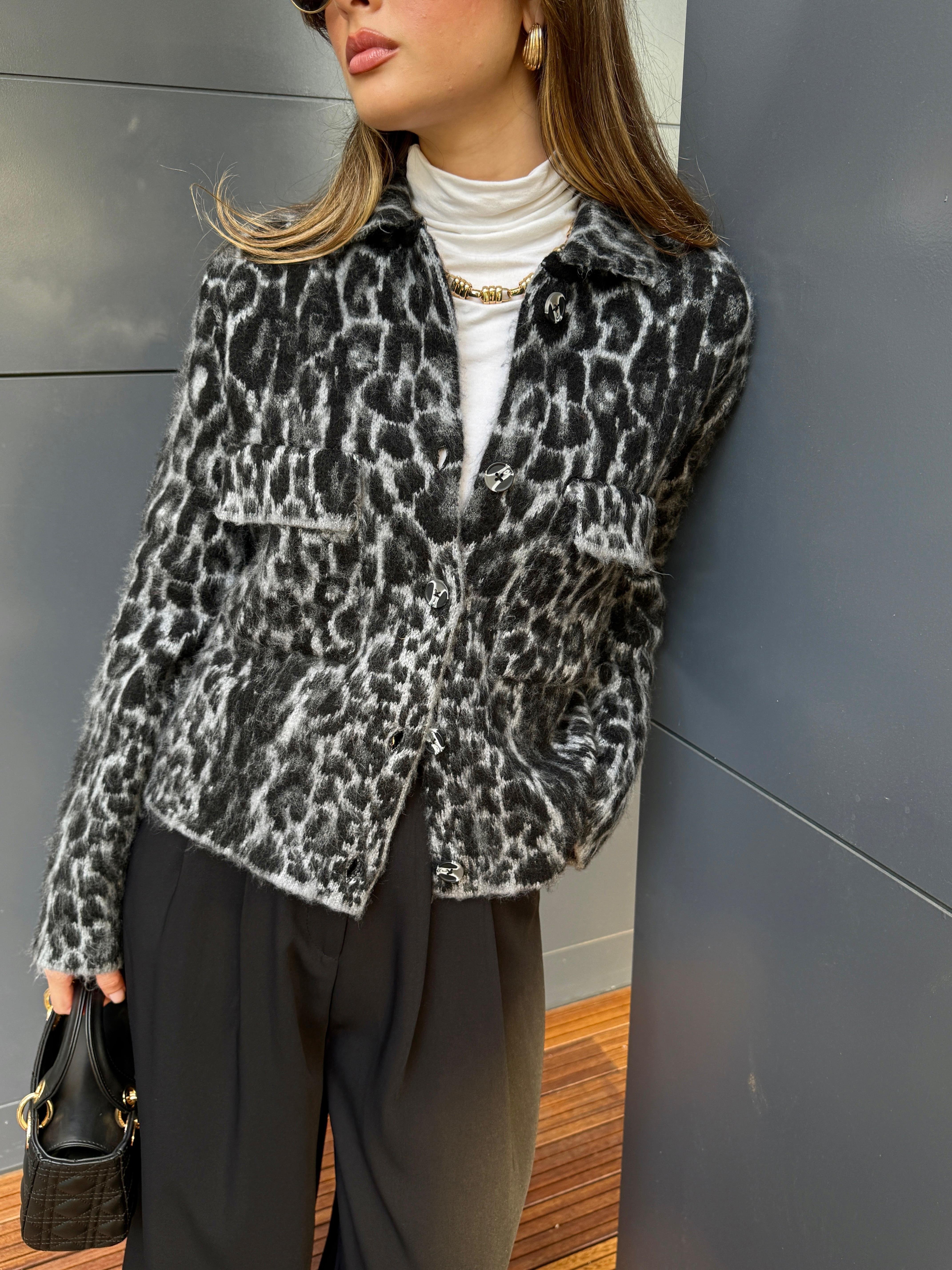 Jakarlı Leopar Hırka