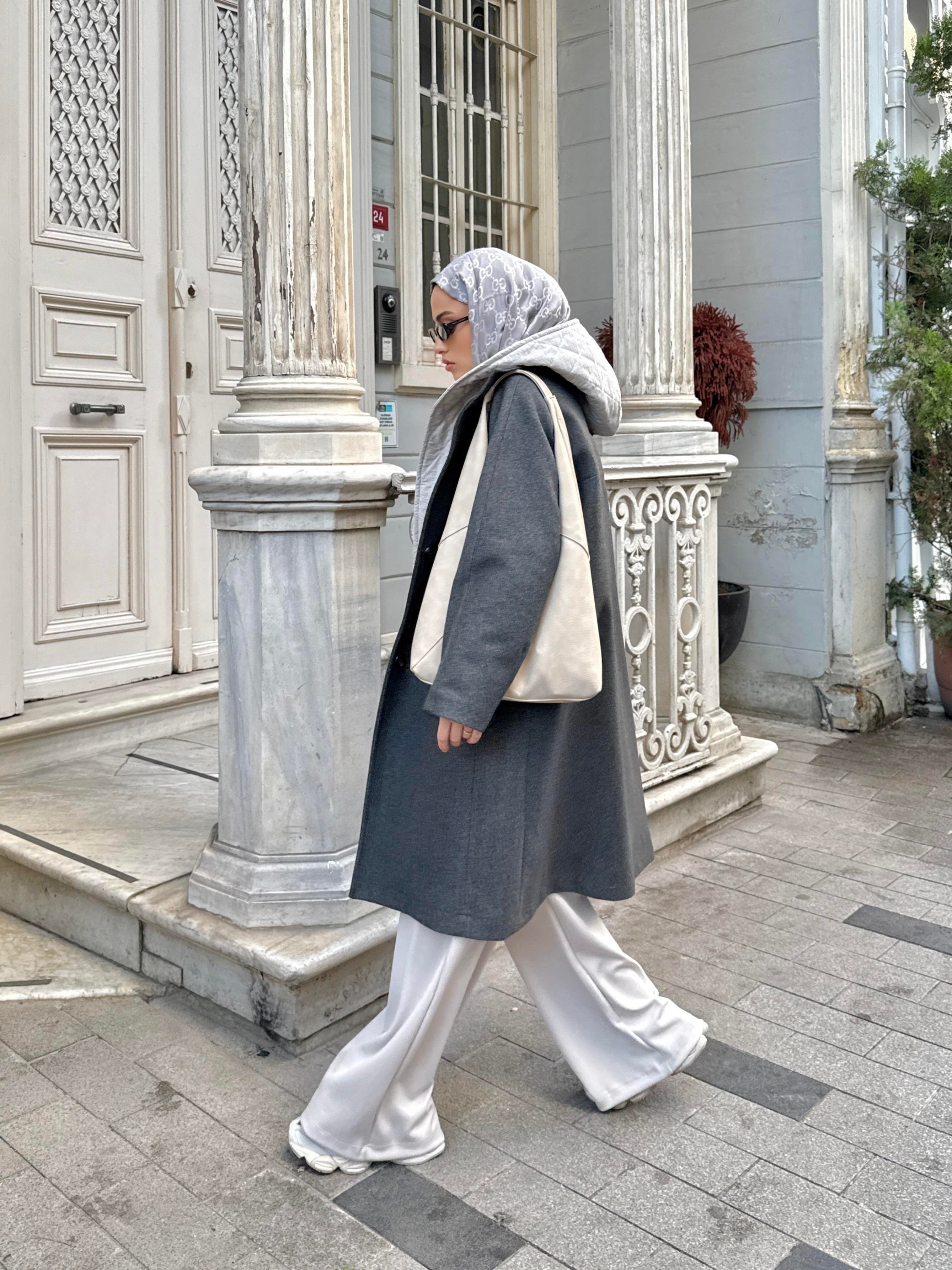 Kapüşonlu Oversize Kaban 
