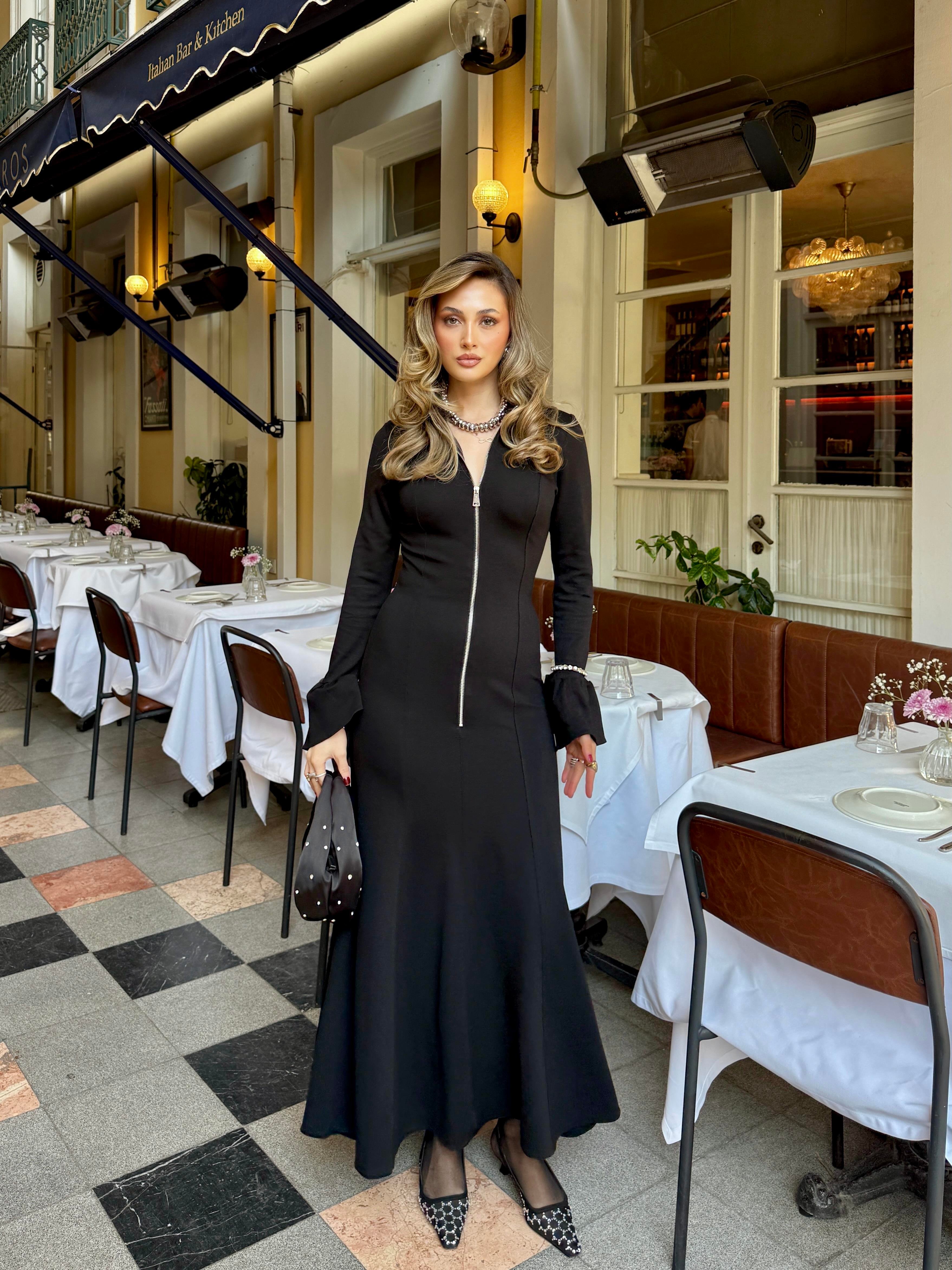 Önü Fermuarlı Örme Elbise 