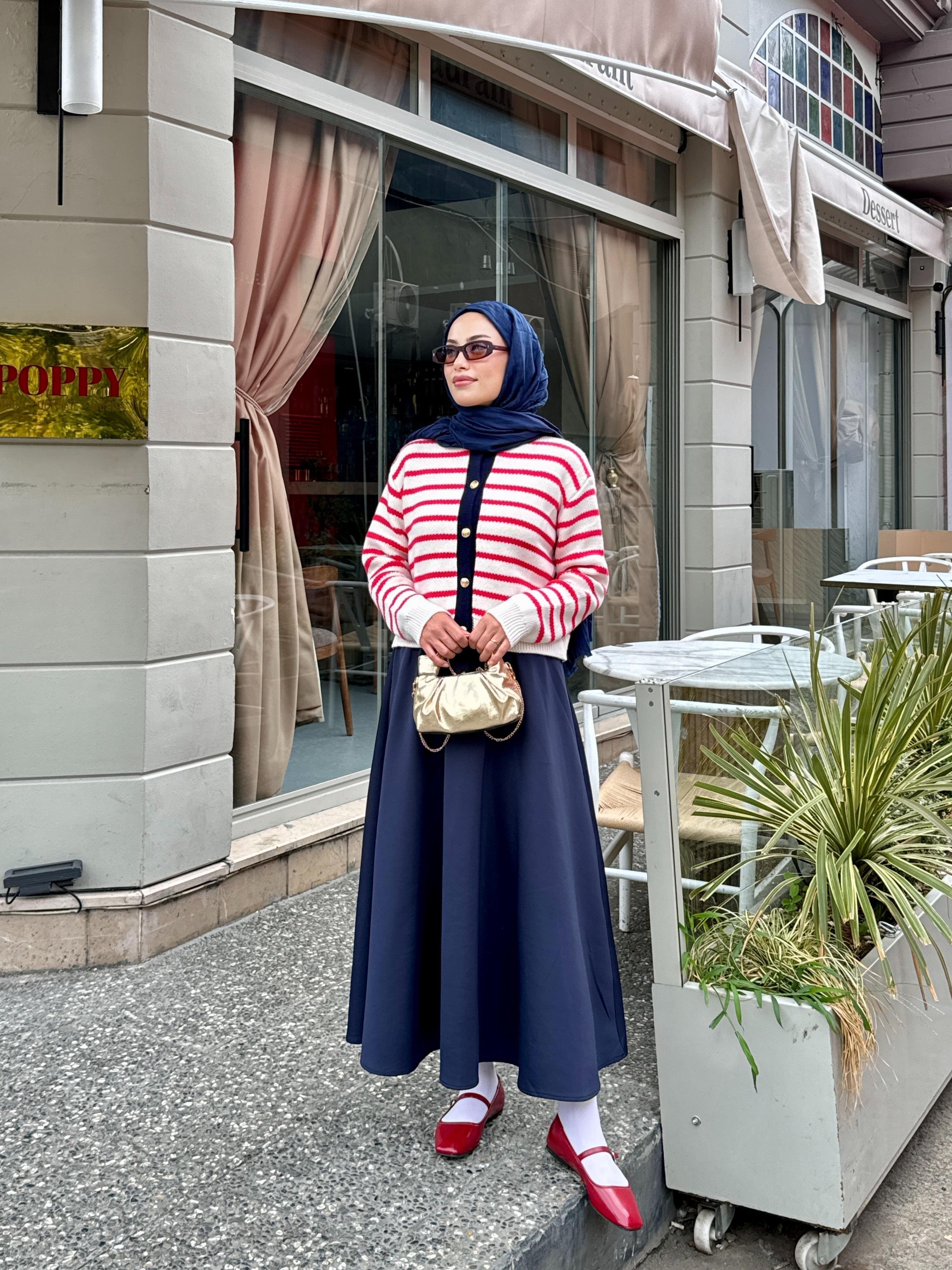 Pembe Çizgili Hırka 