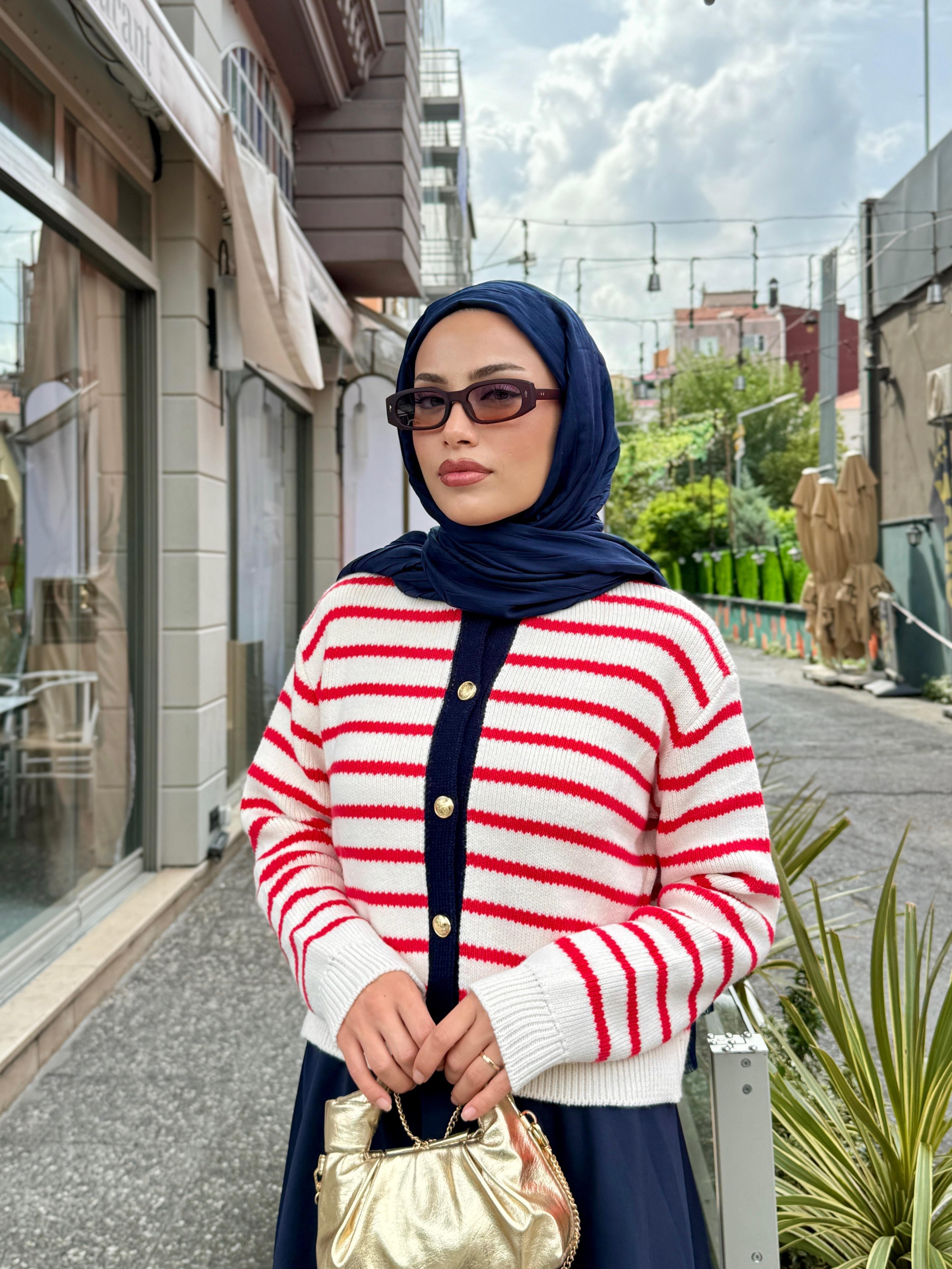 Pembe Çizgili Hırka 