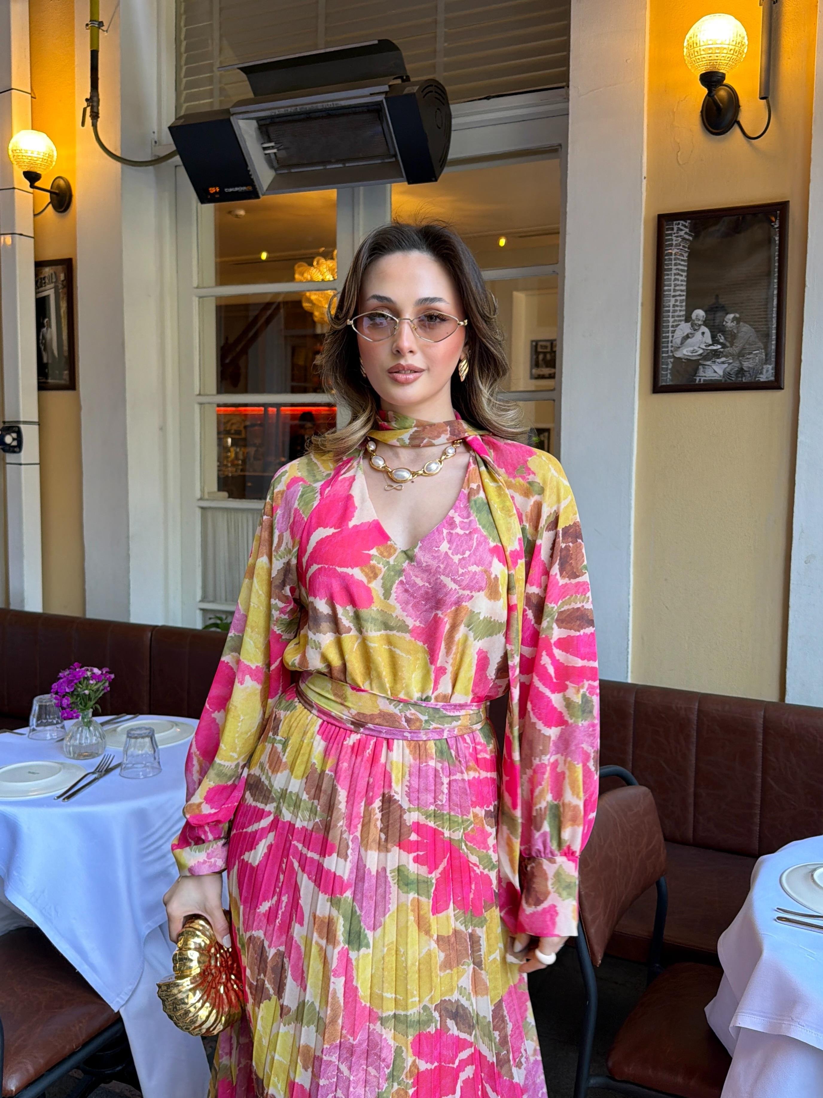 Pileli Şifon Çiçek Elbise Pembe