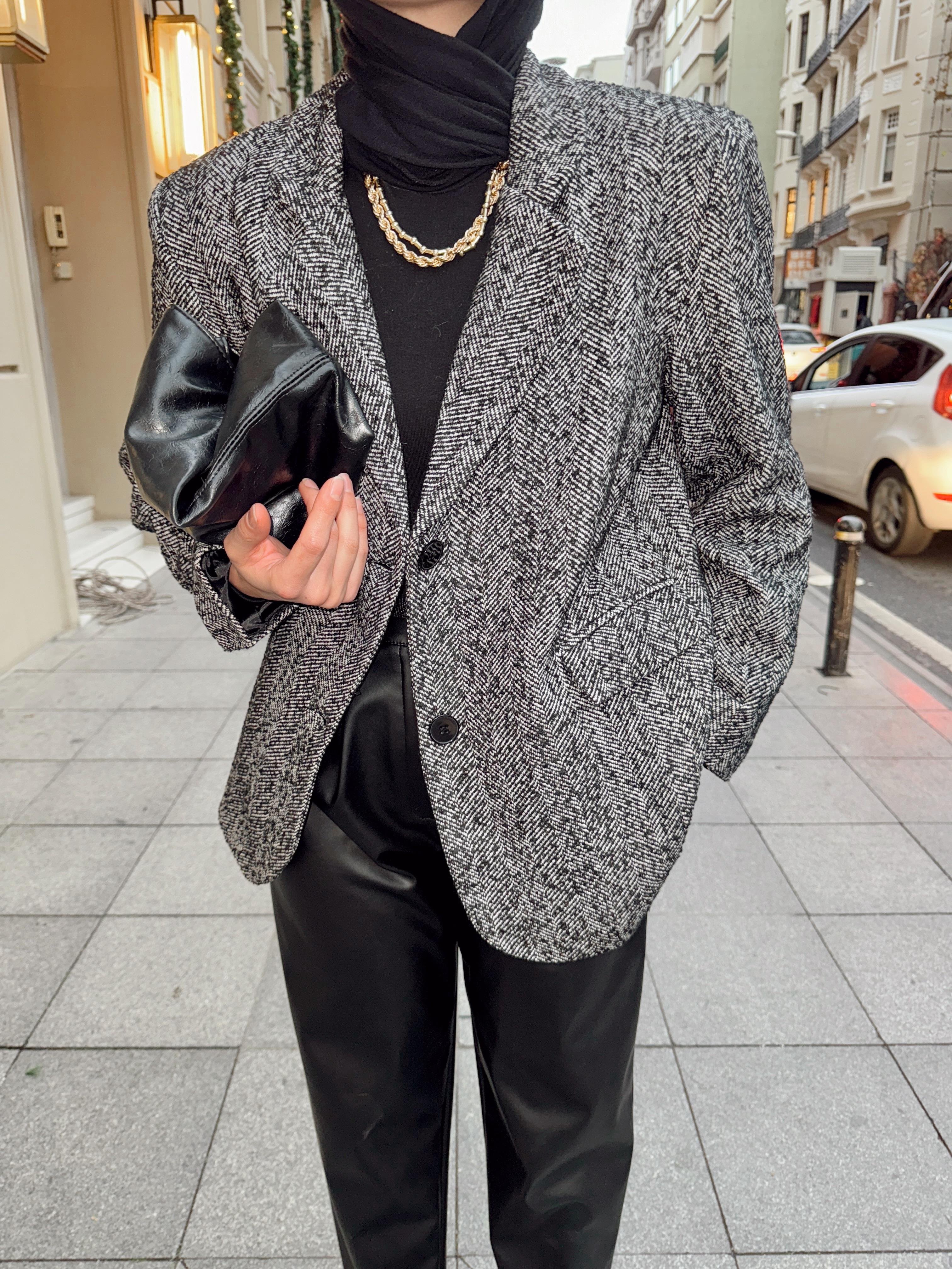 Siyah Kırçıllı Blazer Ceket