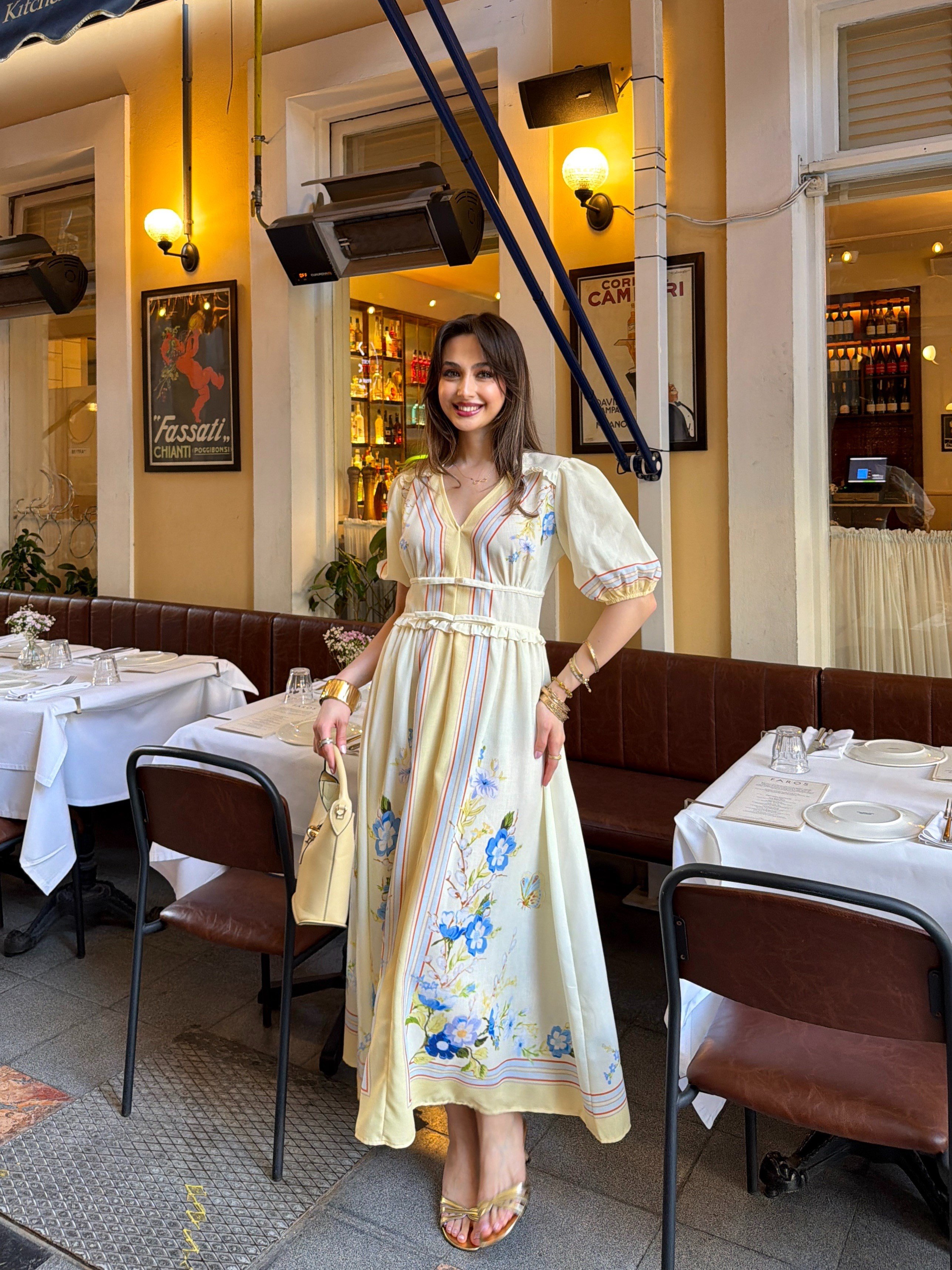 V Yaka Kemer Detaylı Keten Elbise Sarı 
