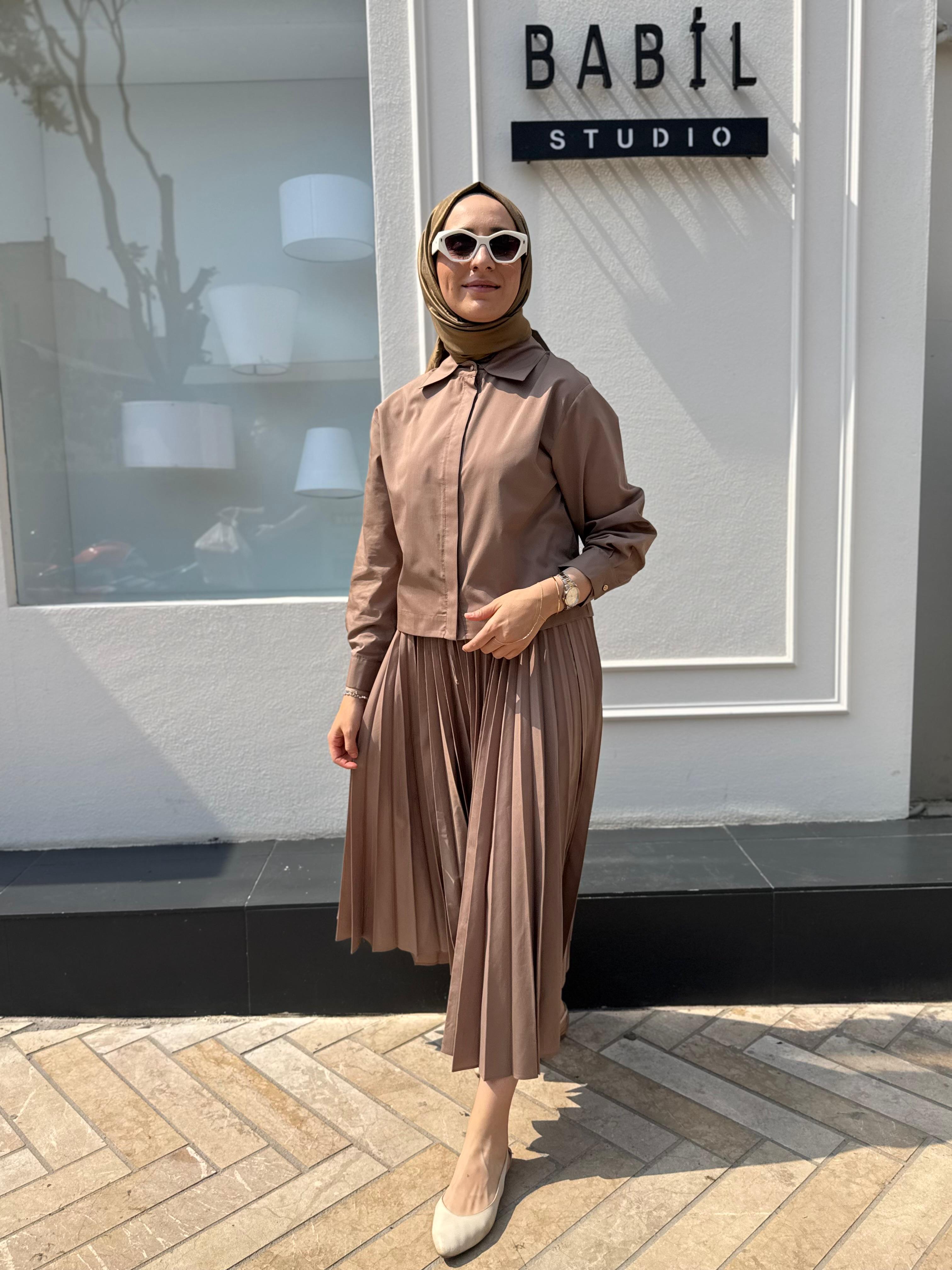 25SSGOM0014 Brandi Basic Kısa Kadın Gömlek Kahve