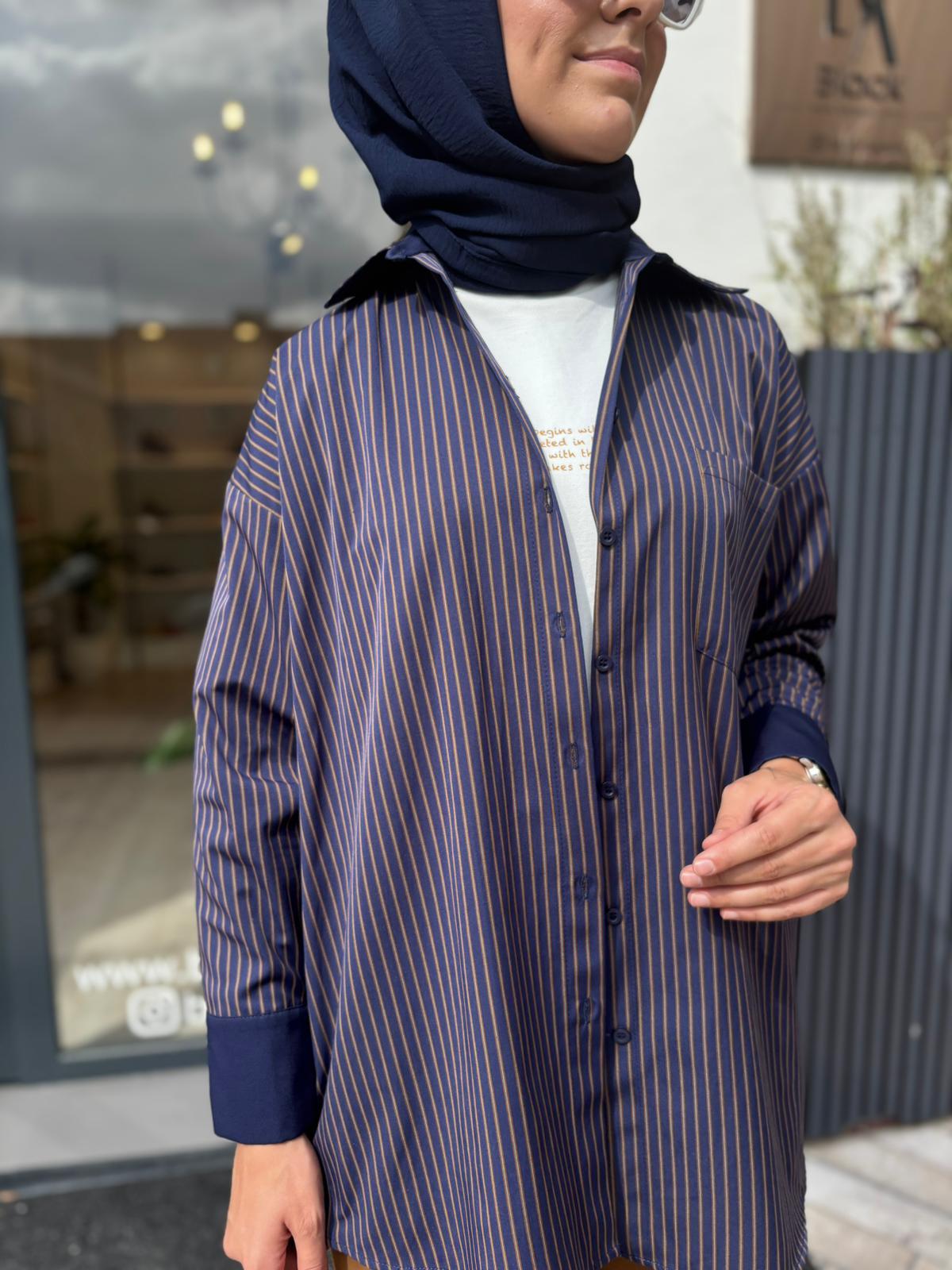 26FW206 Çizgili Kadın Gömlek Mavi