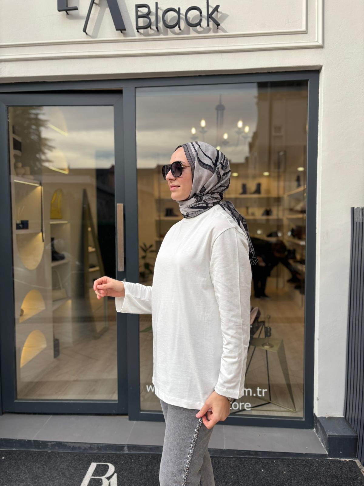 26FW231 Baskılı Basic Kadın Badi Krem