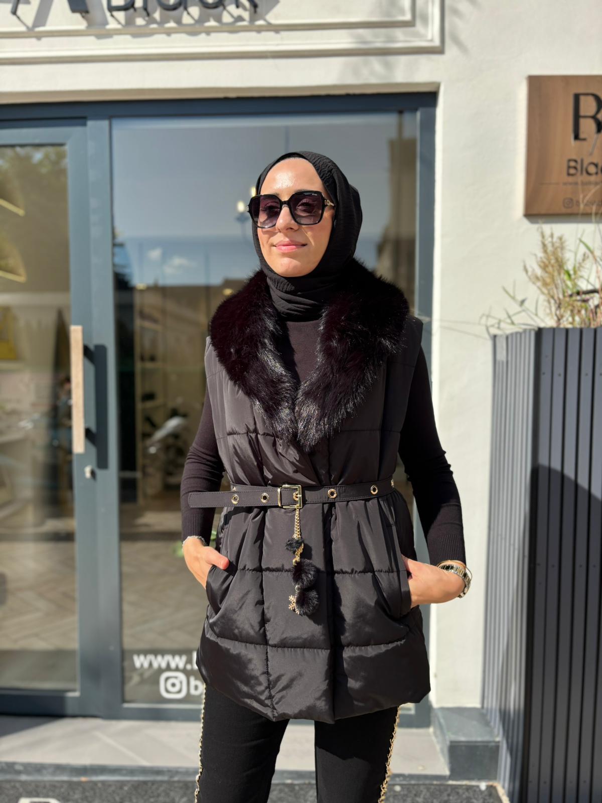 26FWYLK0001 Kürk Yakalı Ruth Kadın Yelek Siyah
