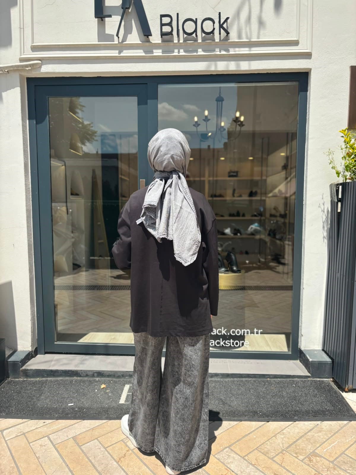 26SS216 Nakışlı Kadın Sweat Siyah