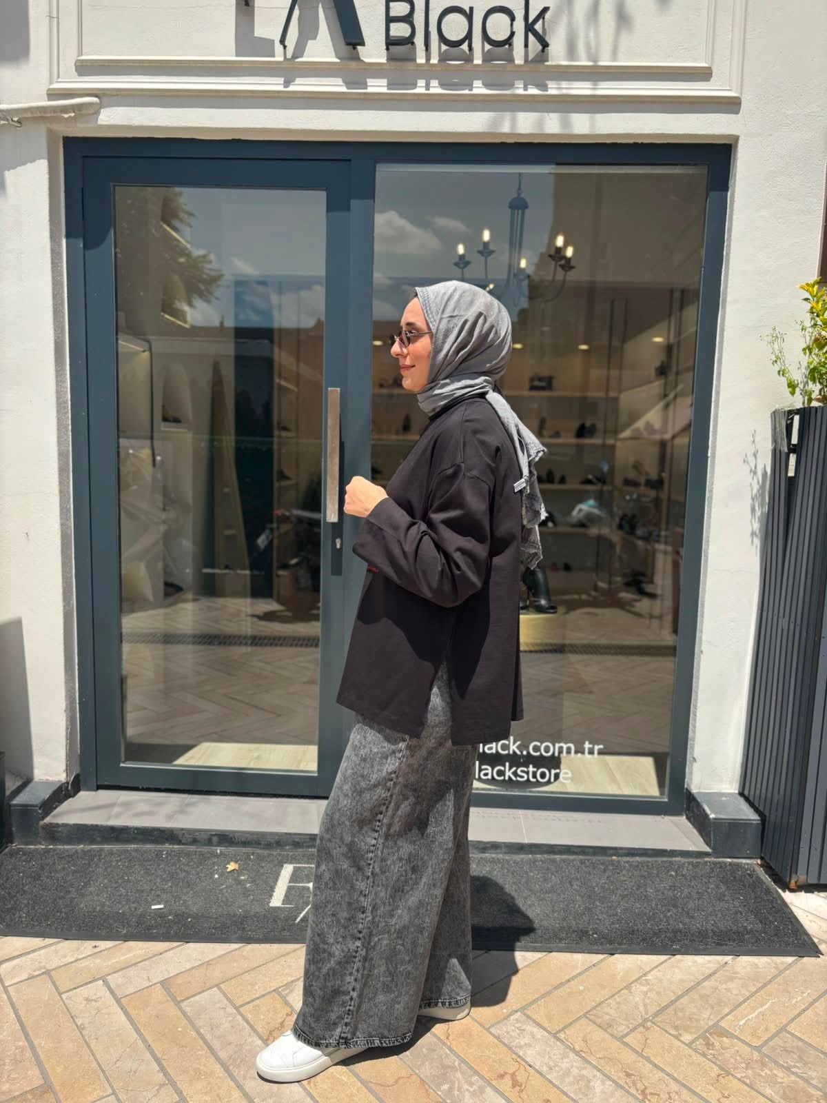 26SS216 Nakışlı Kadın Sweat Siyah