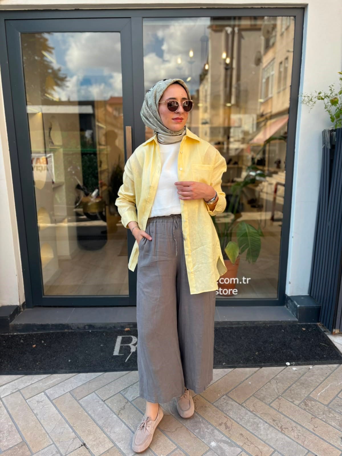 26SS329 Sofy Kadın Pantolon Gri