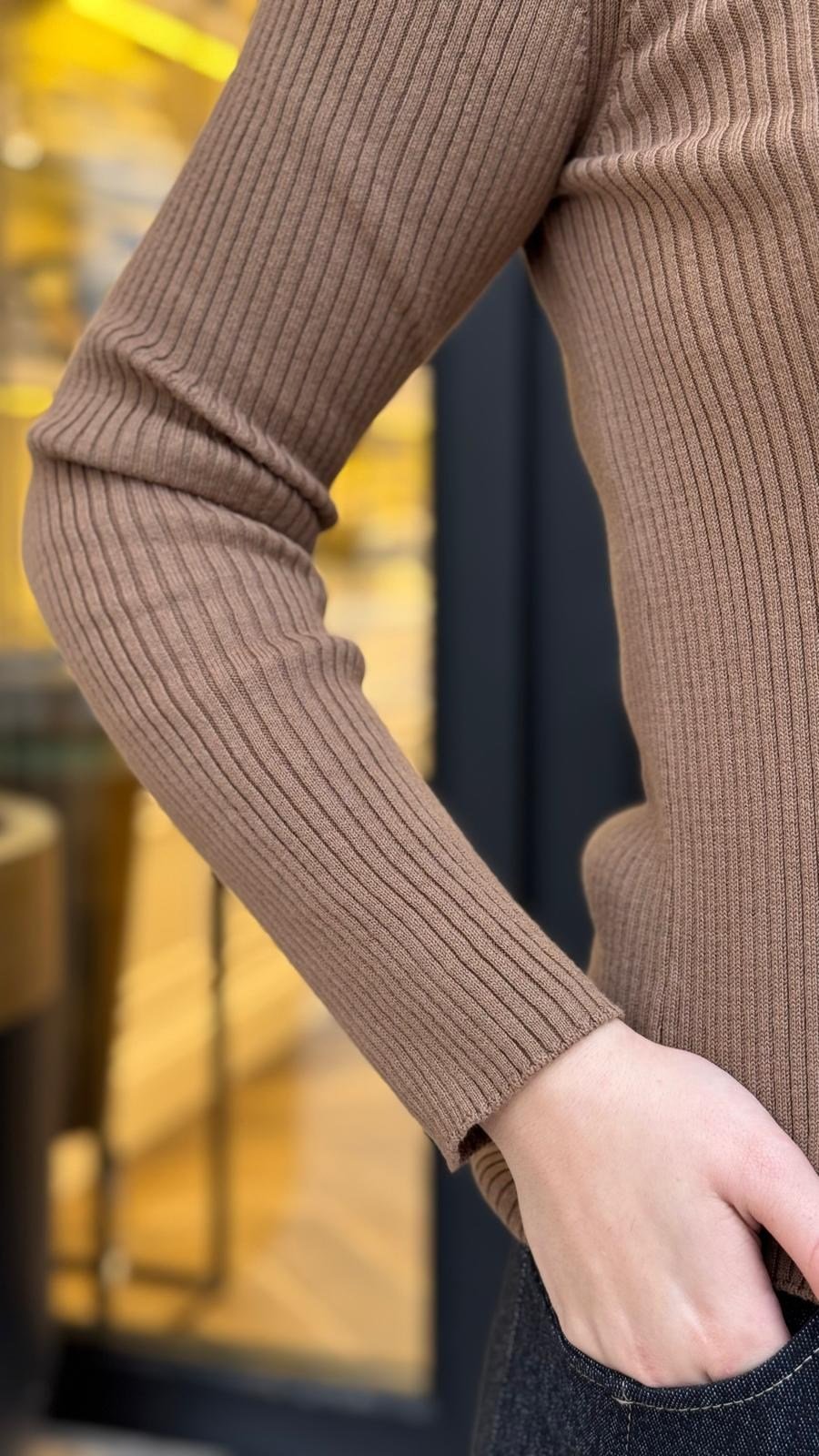 27FW229 Düğmeli Triko Kadın Bluz Taba