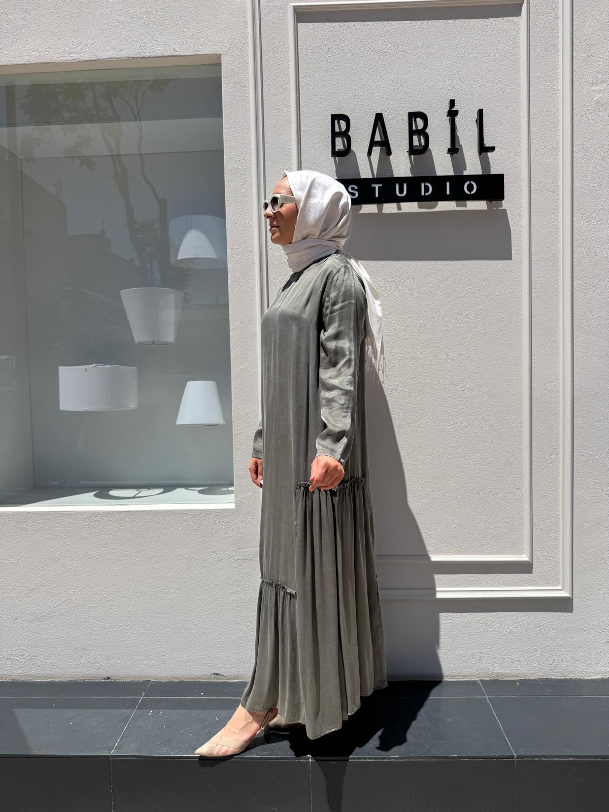 303848 Fırfır Desenli Basic İpek Elbise Yeşil