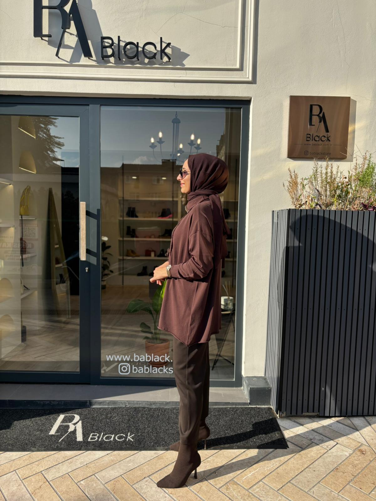 38018 Önü Detaylı Kadın Tunik Kahve