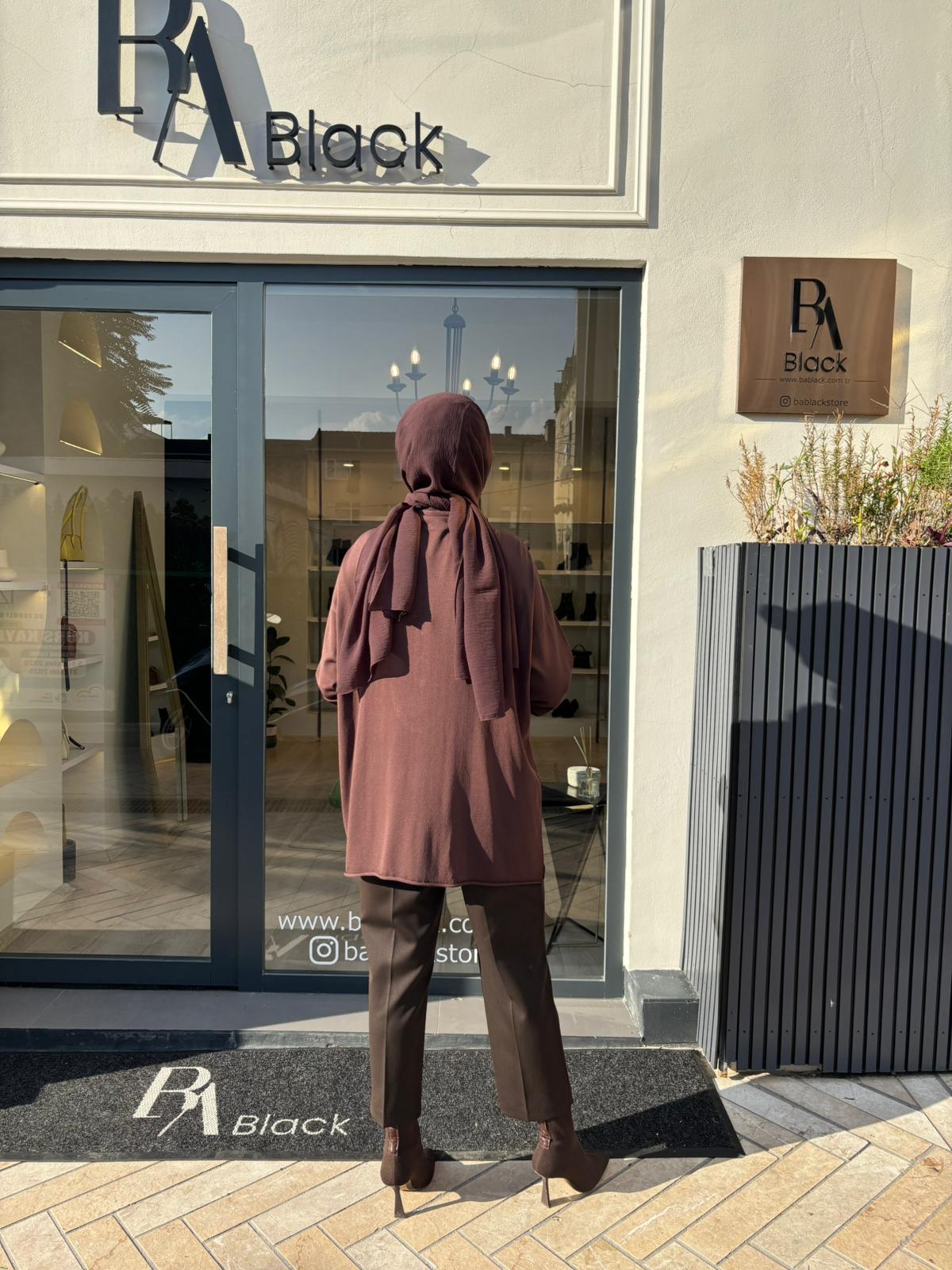38018 Önü Detaylı Kadın Tunik Kahve