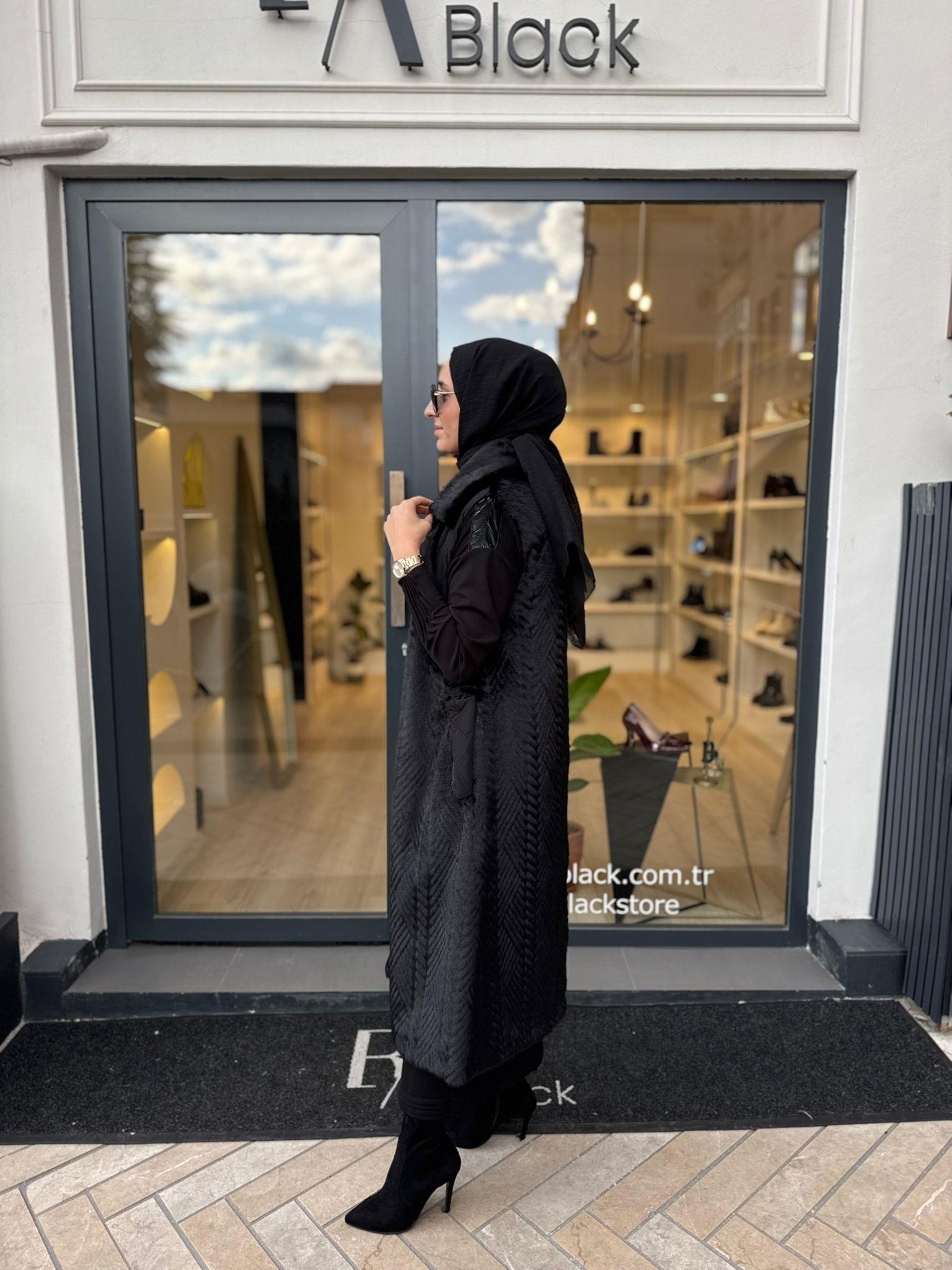 38700 Paraşüt Detay Kadın Yelek Siyah
