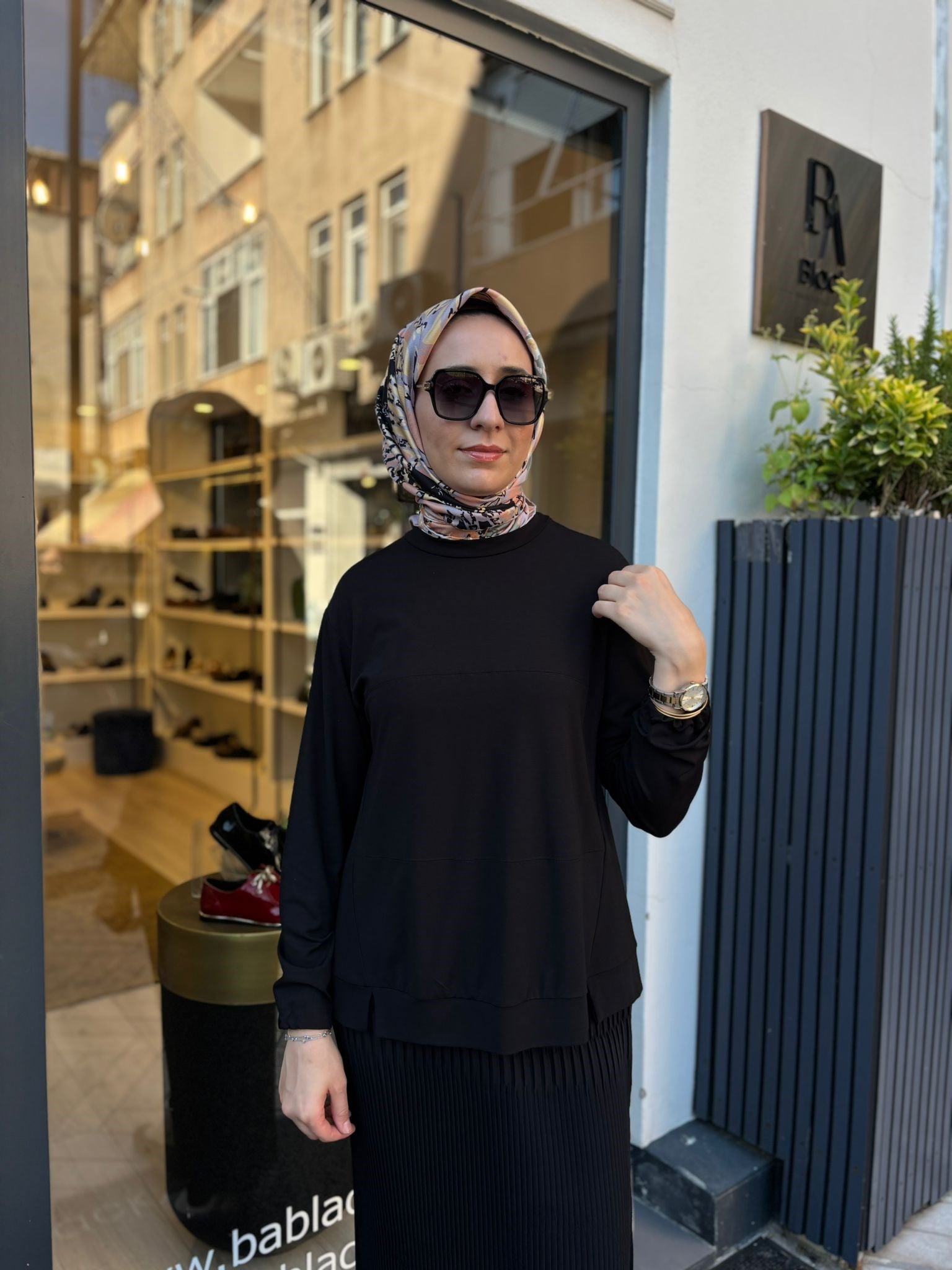39028 Bisiklet Yaka Kadın Tunik Siyah