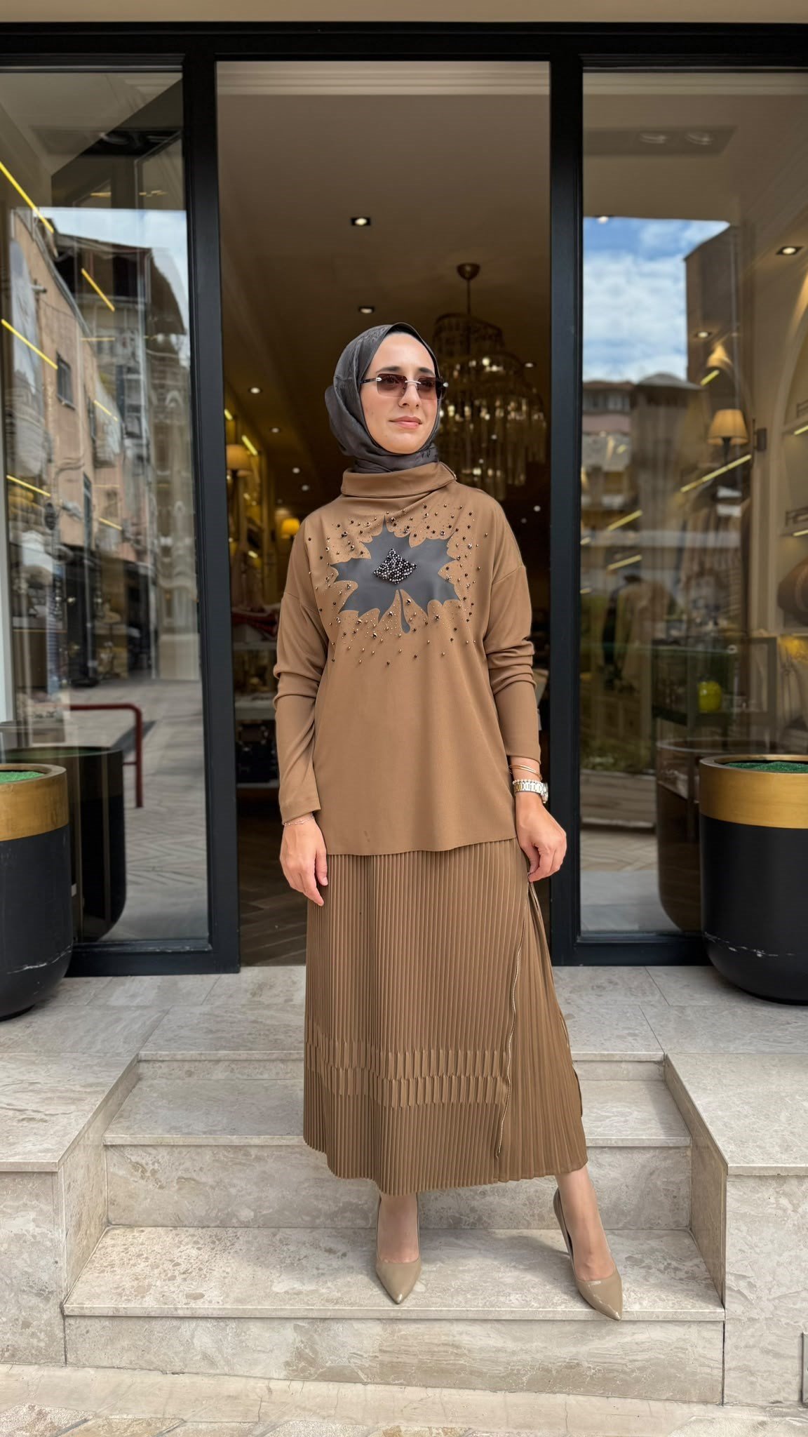 40000 Boncuk İşlemeli Kadın Takım Camel