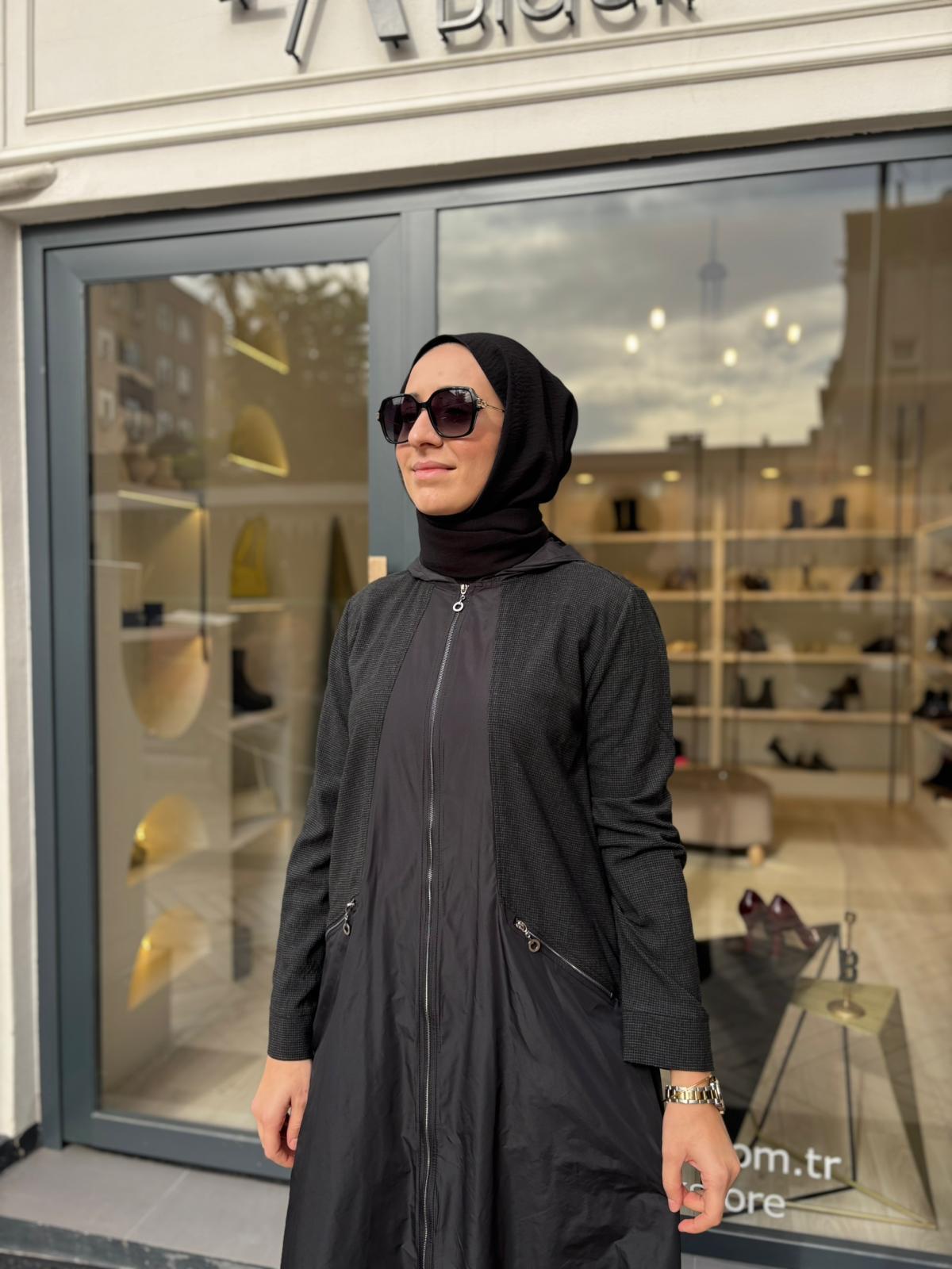 405003 Paraşüt Detay Kadın Kap Siyah