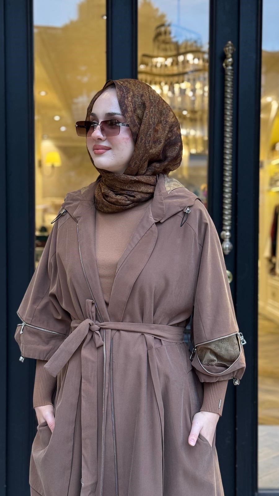 40700 Astar Desenli Kadın Yelek Taba