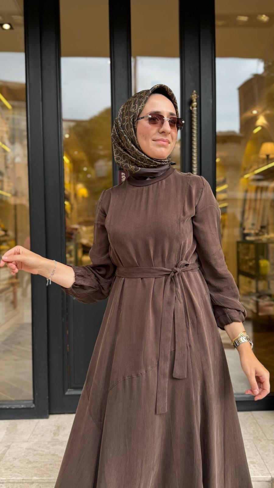 40827 Kuşaklı Kadın Elbise Kahve