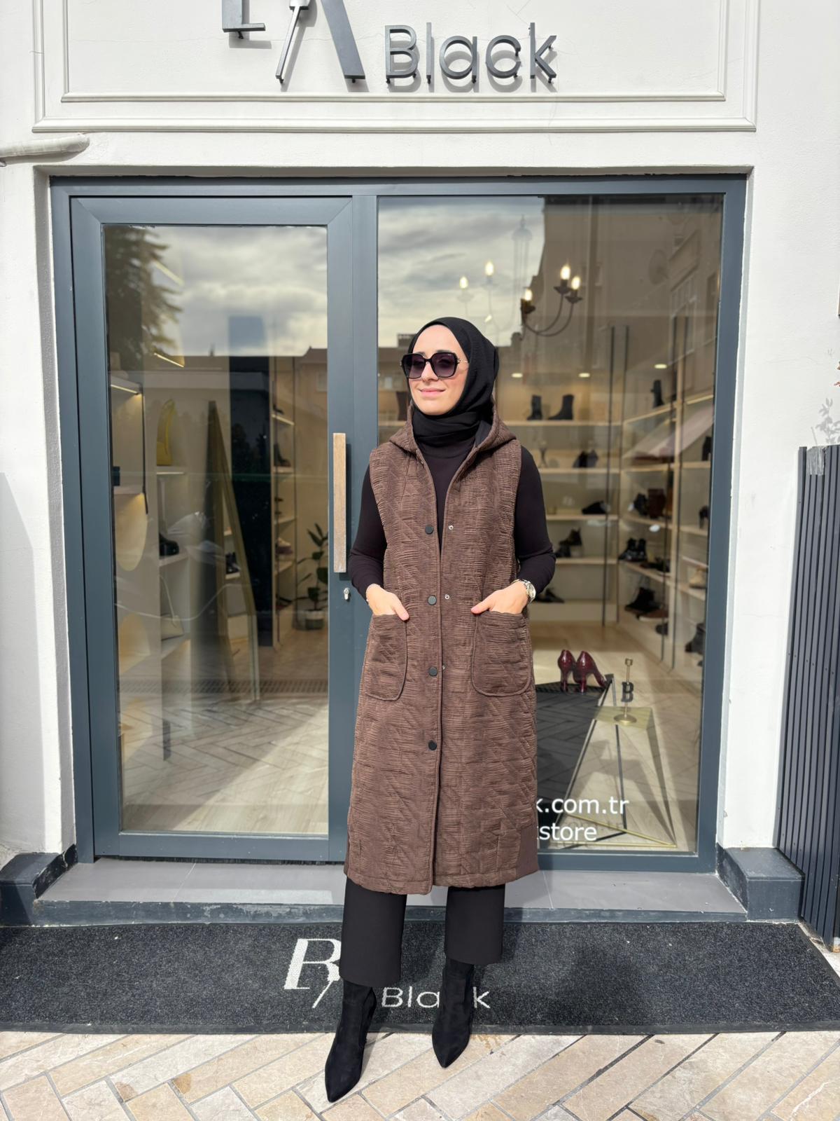 505329 Kapüşonlu Kadın Yelek Kahve