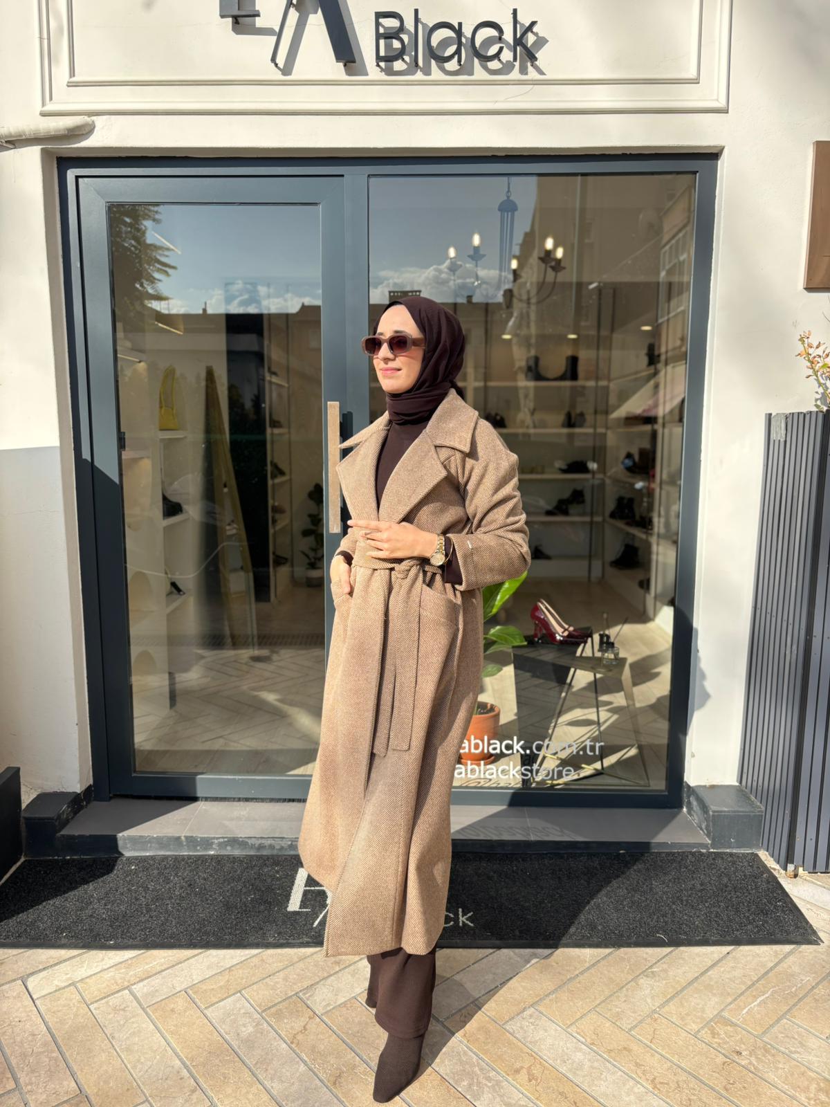 7084 Yün Kadın Kaban Camel