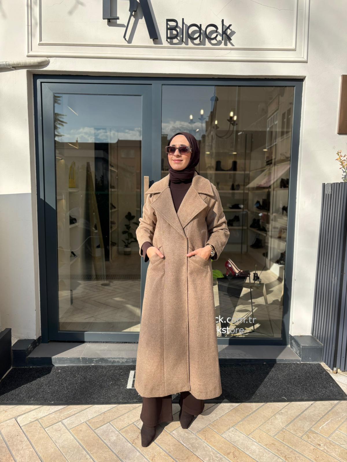 7084 Yün Kadın Kaban Camel