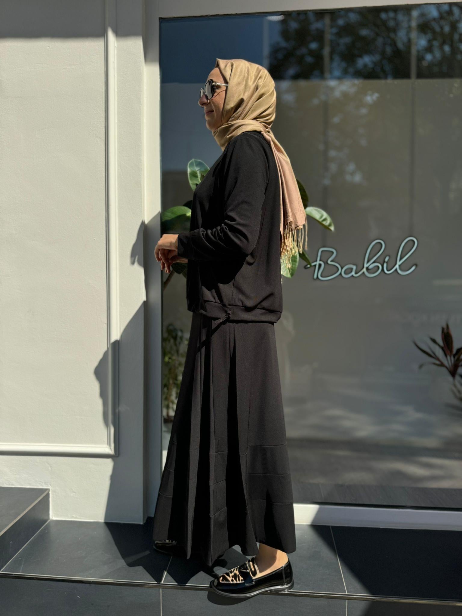 Beli Büzgülü Etekli Kadın Takım Siyah
