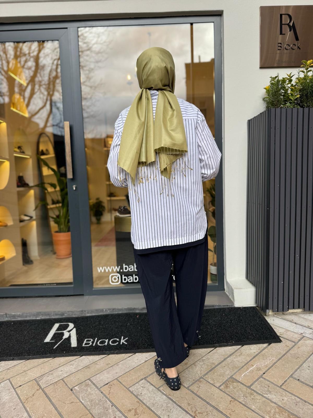 Boncuk Ve Çizgi Detaylı Kadın Gömlek Lacivert