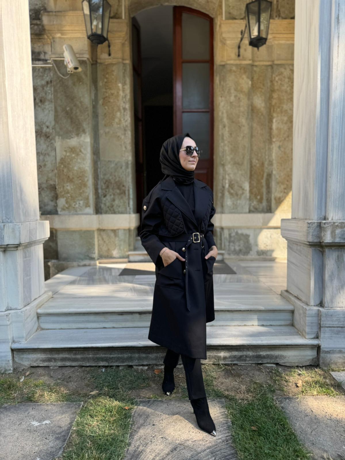 Calvin Kemerli Kapitone Detay Kadın Trenç Siyah