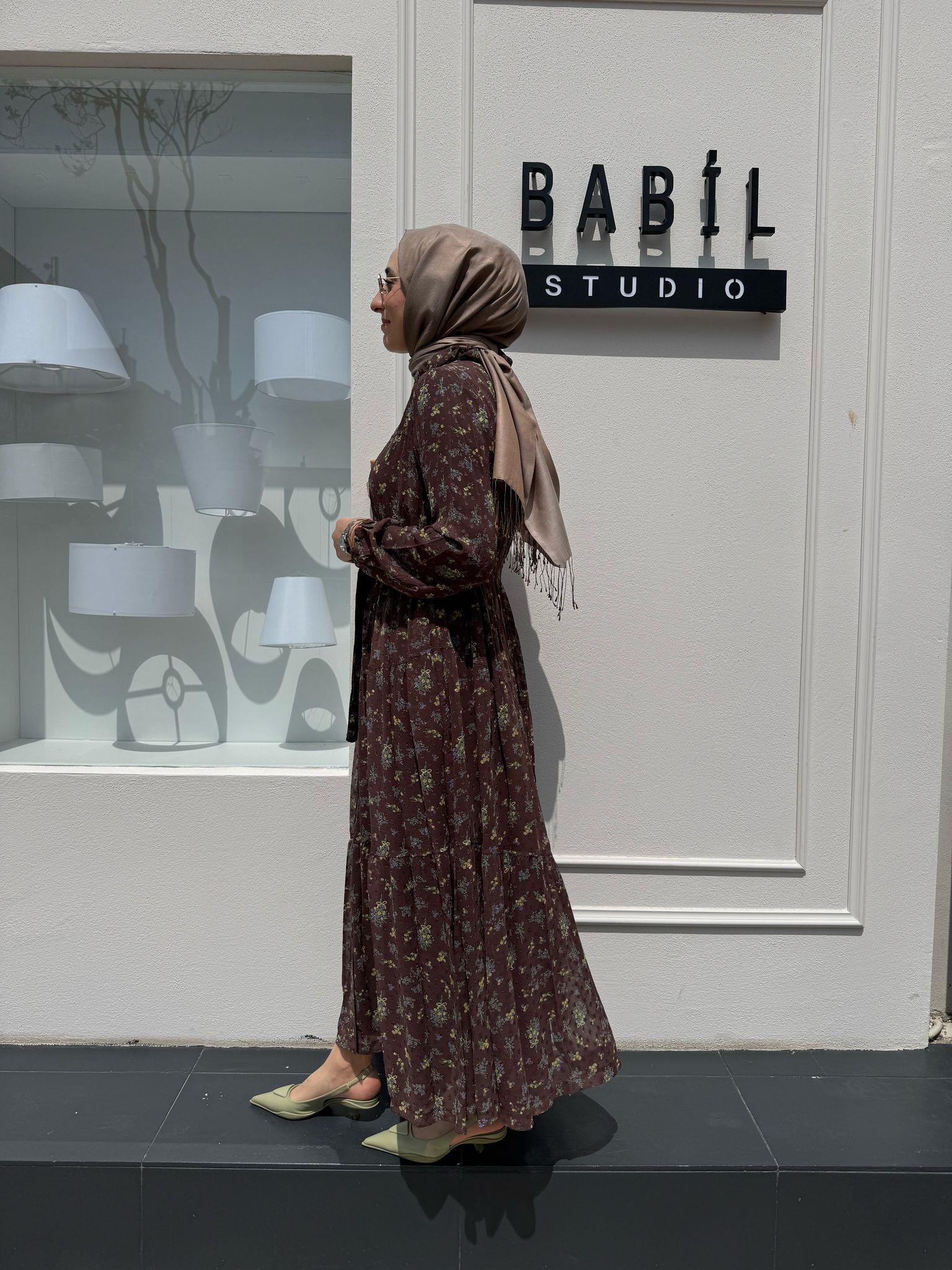 Çiçek Desenli Şifon Kadın Elbise Vizon
