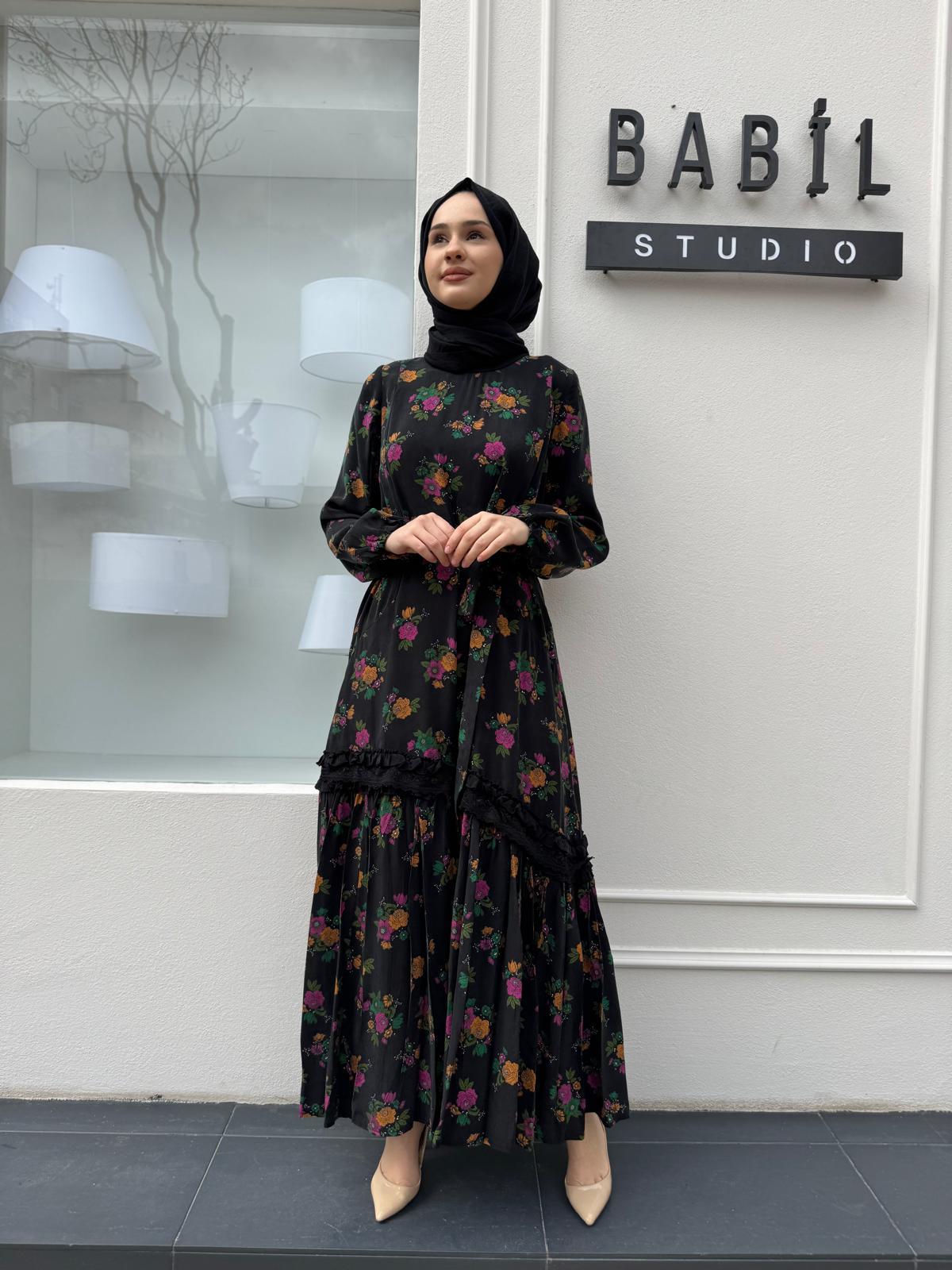Çicek Desenli Yelekli Kadın Elbise Siyah