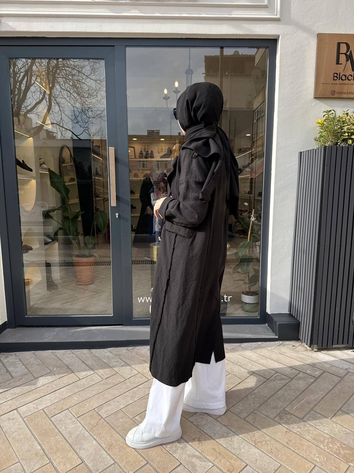 Çift Düğmeli Keten Yırtmaçlı Kadın Ceket Siyah