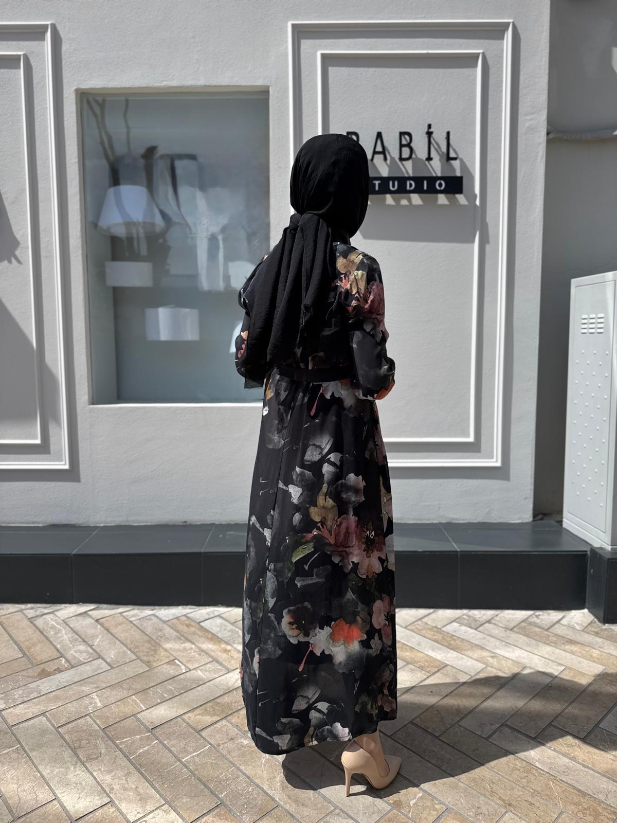 Desenli Brit Düğmeli Siyah