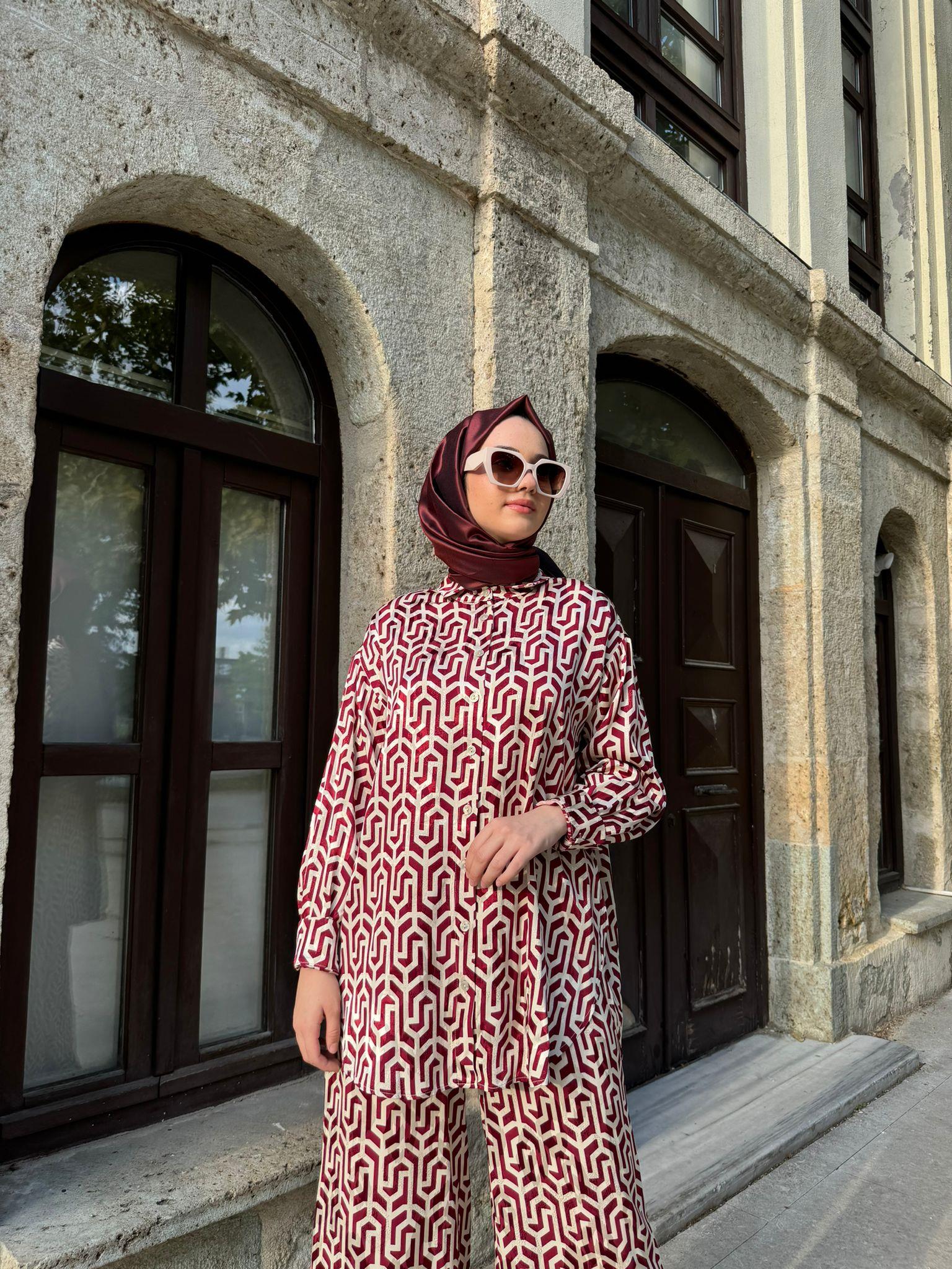 Desenli Saten Gömlek Kadın Takım Bordo