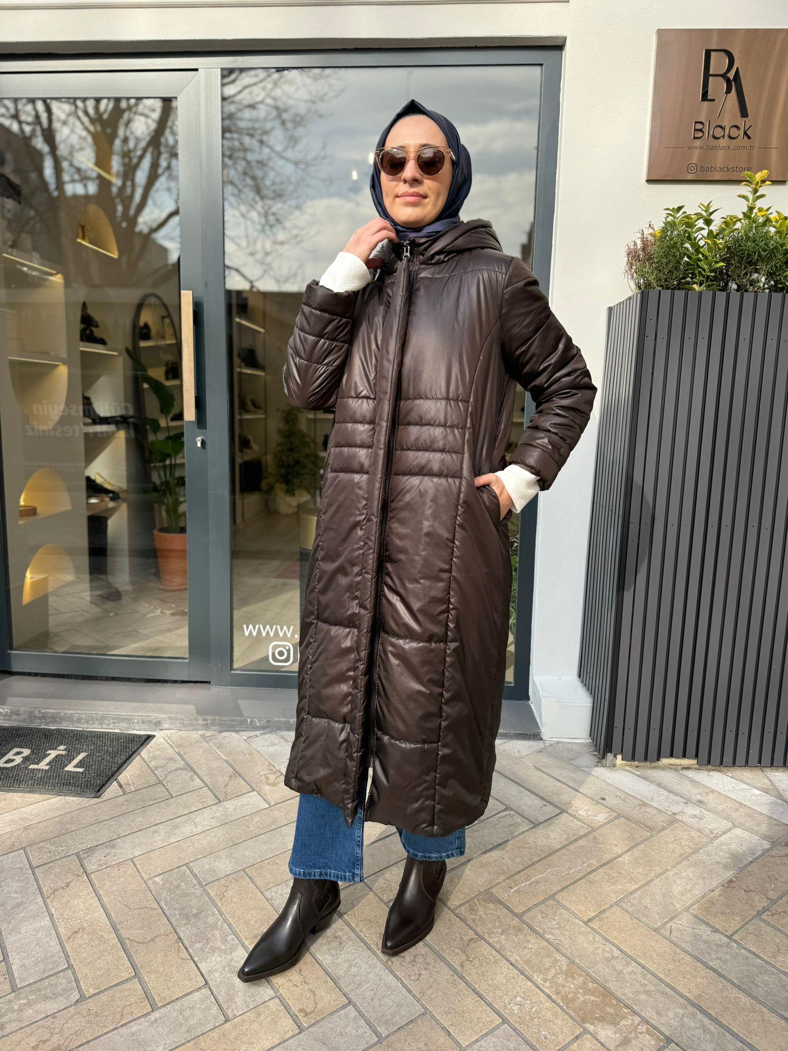 Dikiş Detaylı Kadın Şişme Mont Kahve