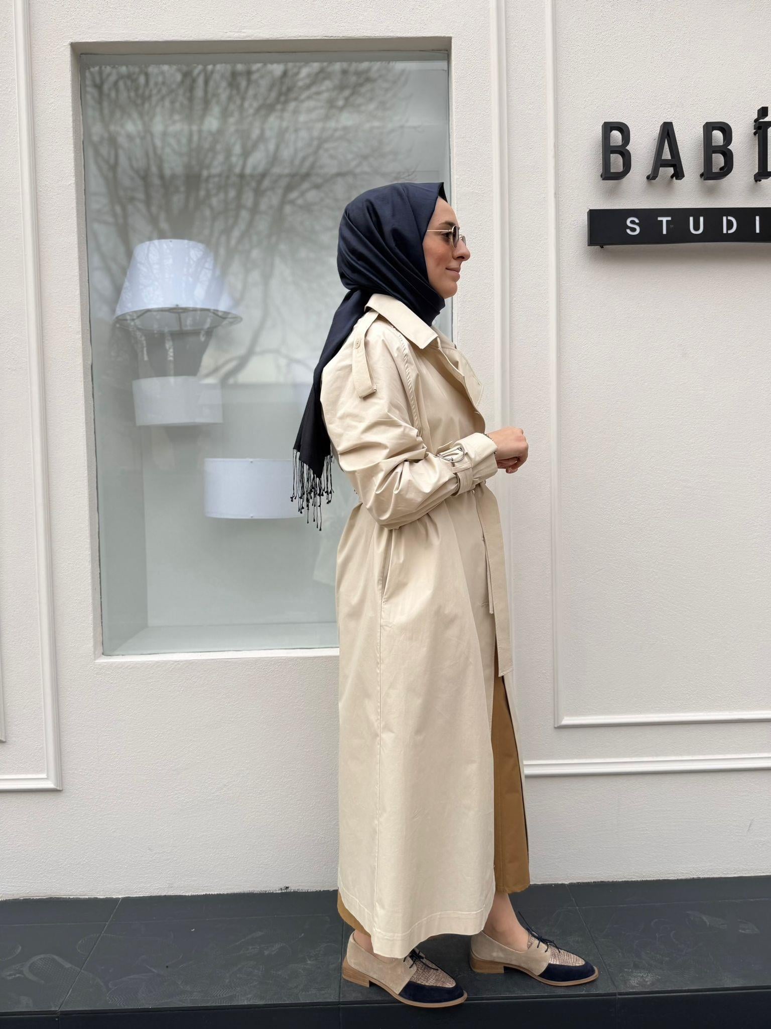 Düğme Detaylı Kadın Trench Bej