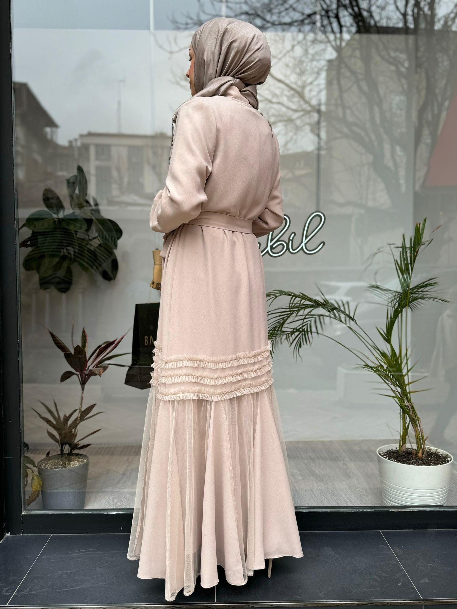 Etek Ucu Tüllü İşleme Detay İkili Abaya Bej
