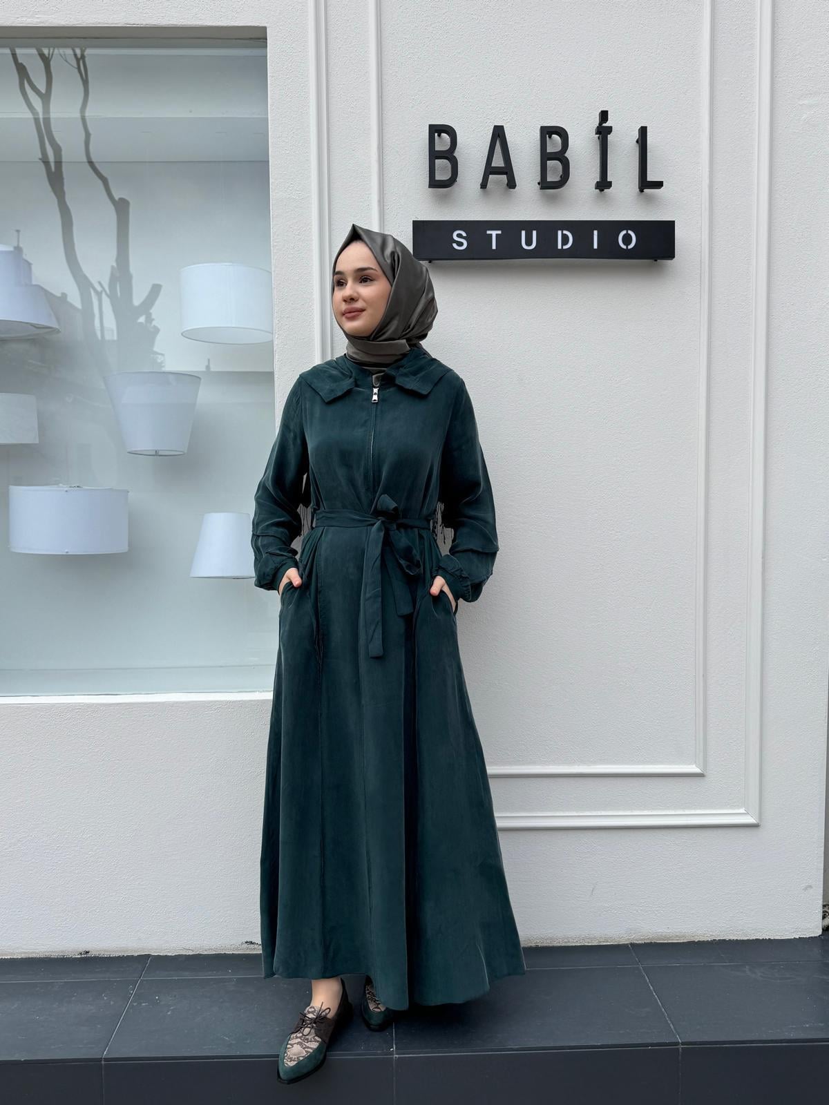 Fermuar Detaylı Kapüşonlu Elbise Zümrüt Yeşili