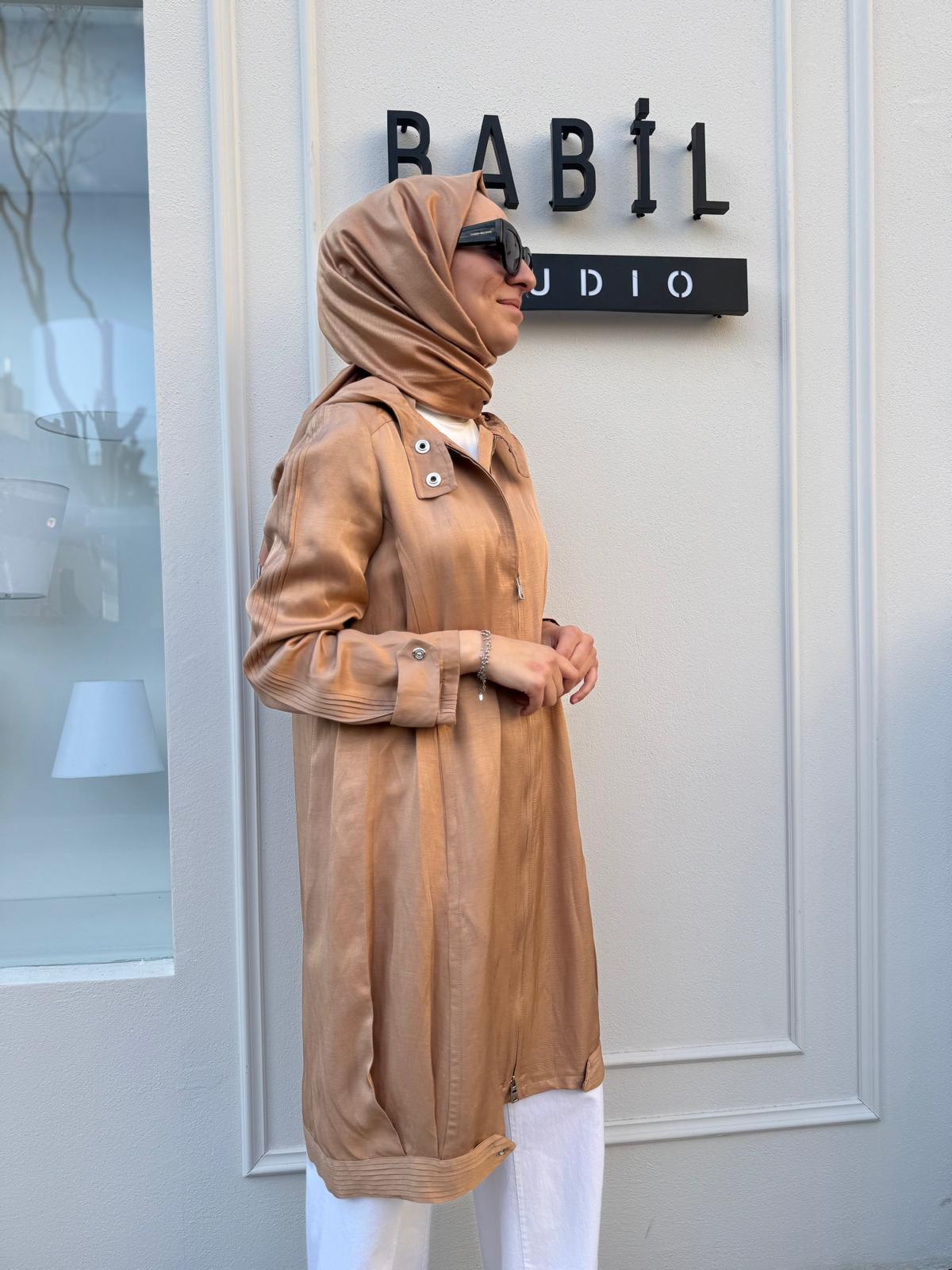 Kapüşonlu Ara Boy Kadın Kap Camel