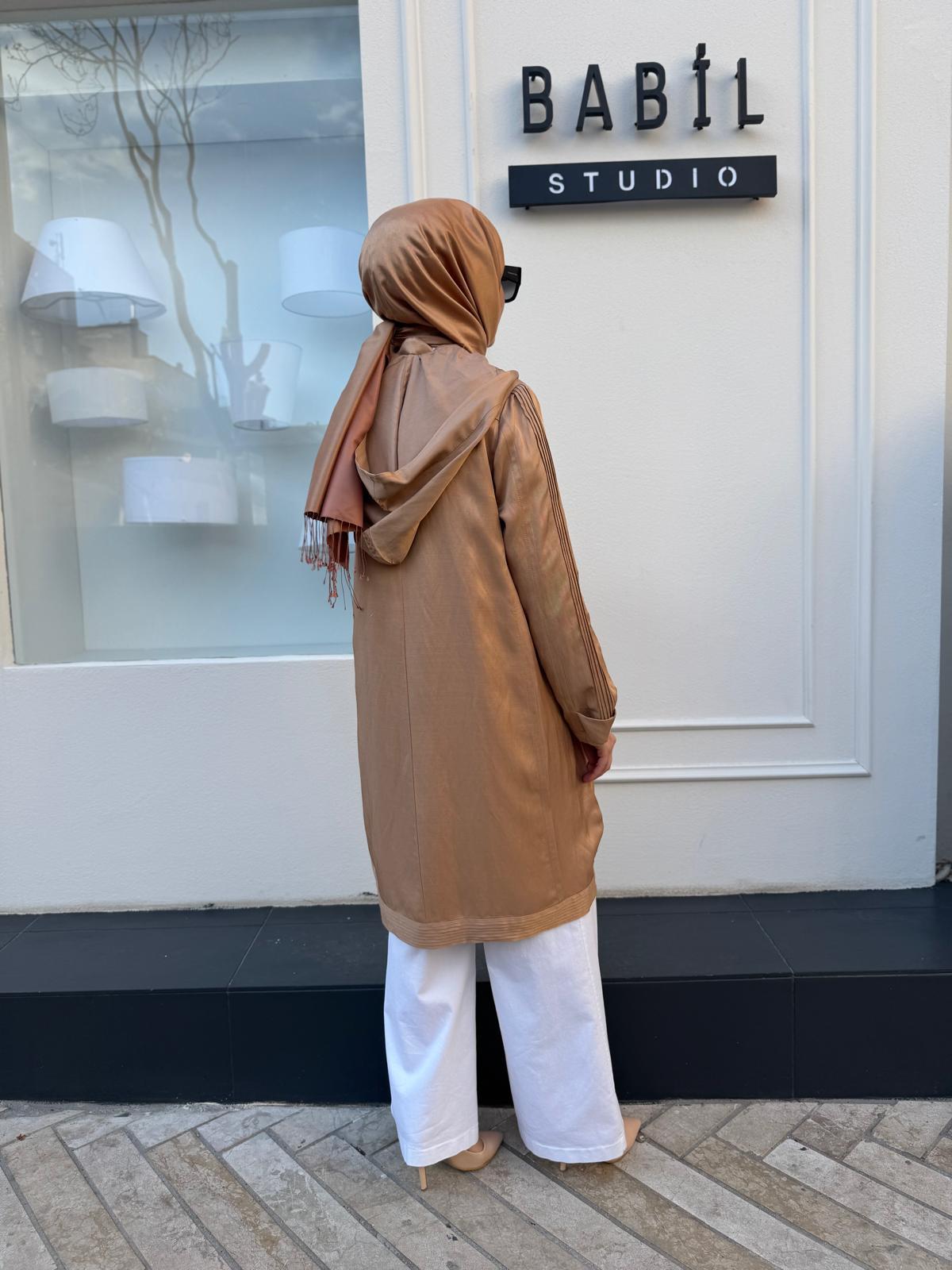 Kapüşonlu Ara Boy Kadın Kap Camel