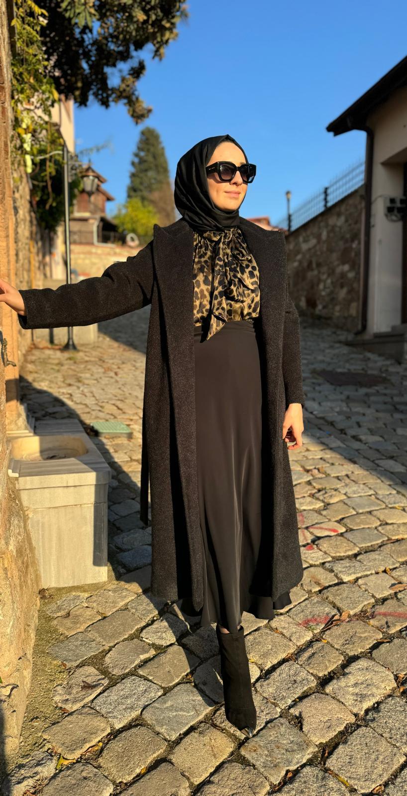 Kemerli Basic Kadın Kaban Siyah